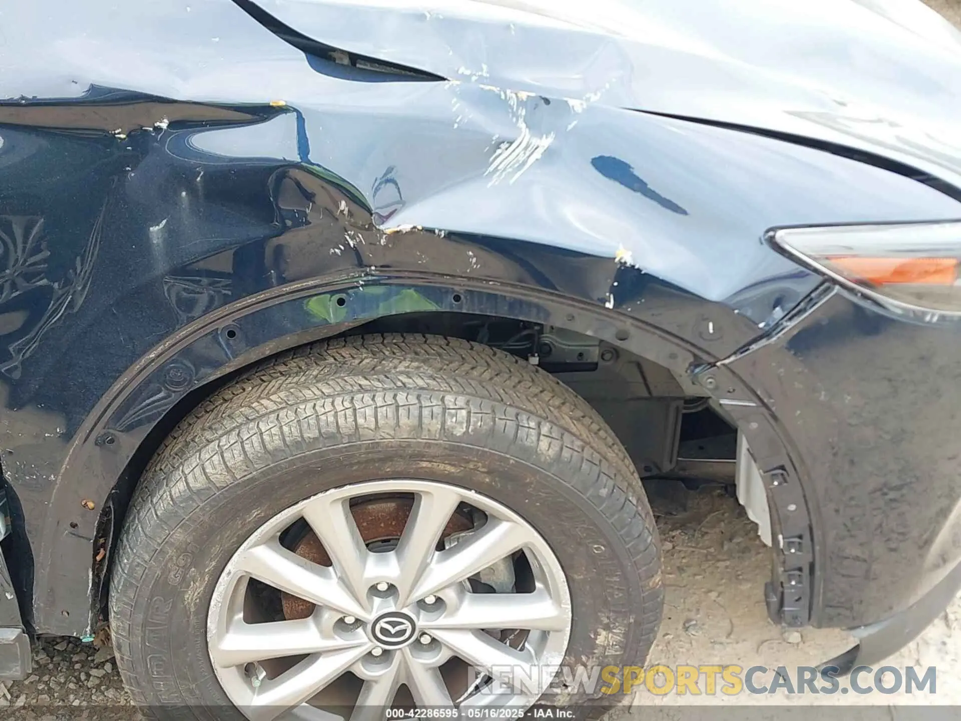 19 Photograph of a damaged car JM3KFBCM6P0251947 MAZDA CX-5 2023