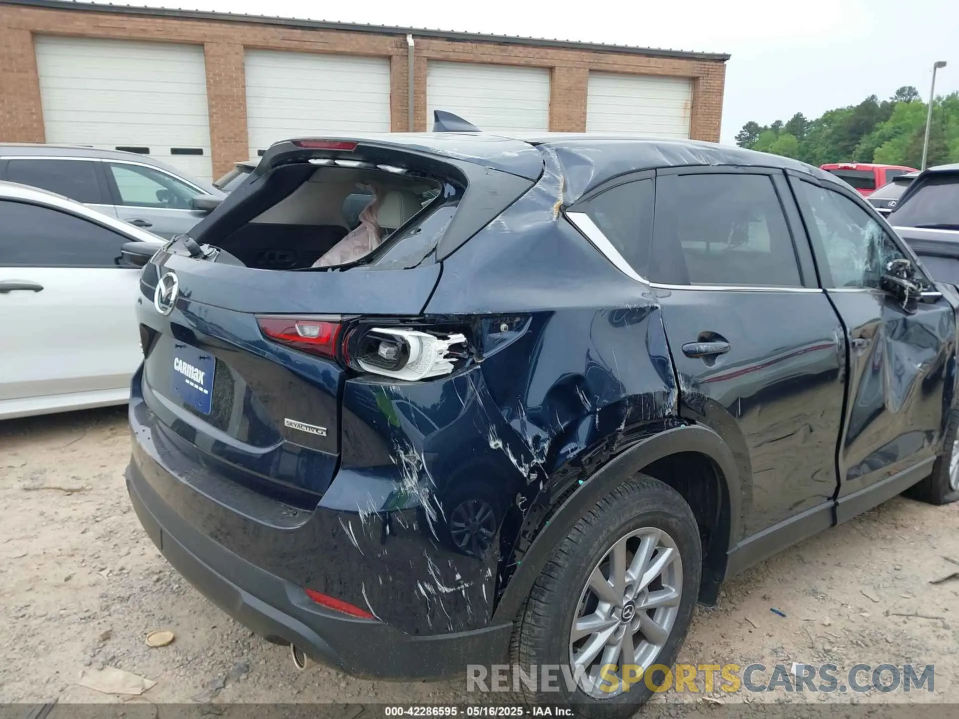 21 Photograph of a damaged car JM3KFBCM6P0251947 MAZDA CX-5 2023