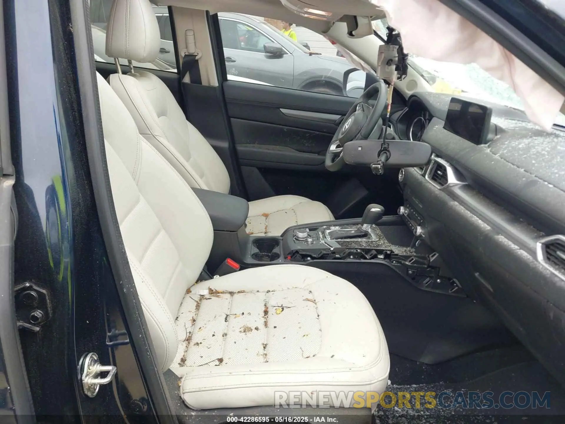 5 Photograph of a damaged car JM3KFBCM6P0251947 MAZDA CX-5 2023