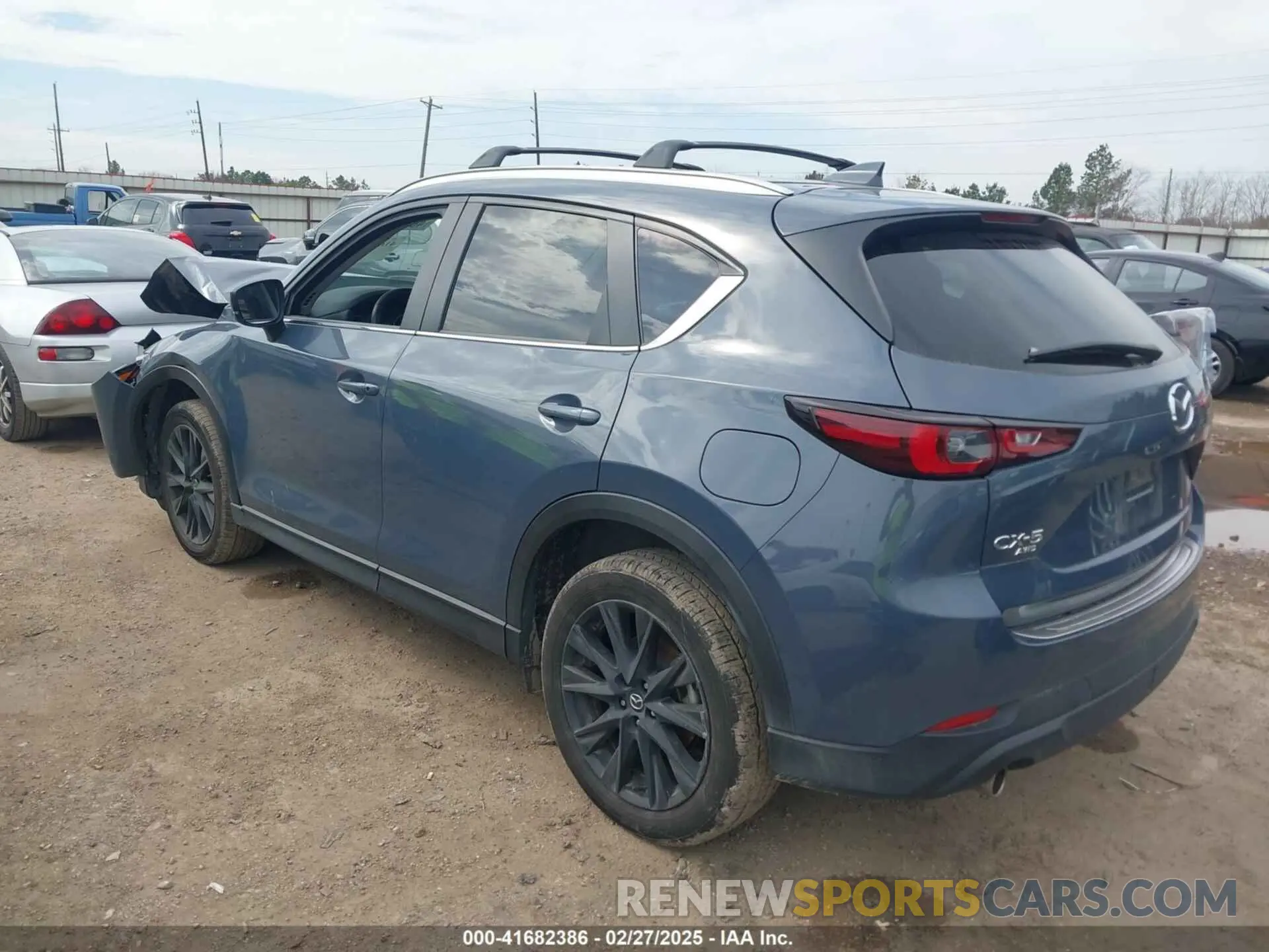 3 Photograph of a damaged car JM3KFBCM6P0288402 MAZDA CX-5 2023