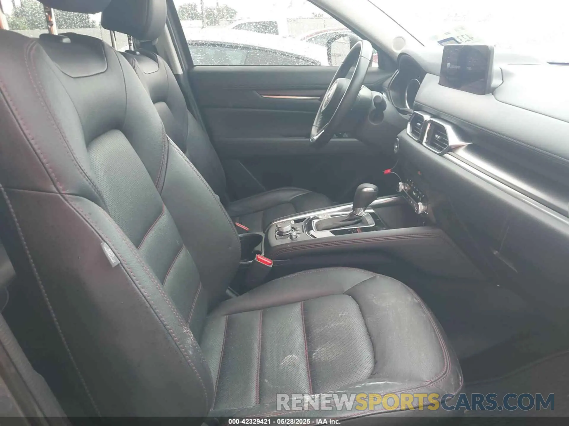 5 Photograph of a damaged car JM3KFBCM7P0104374 MAZDA CX-5 2023