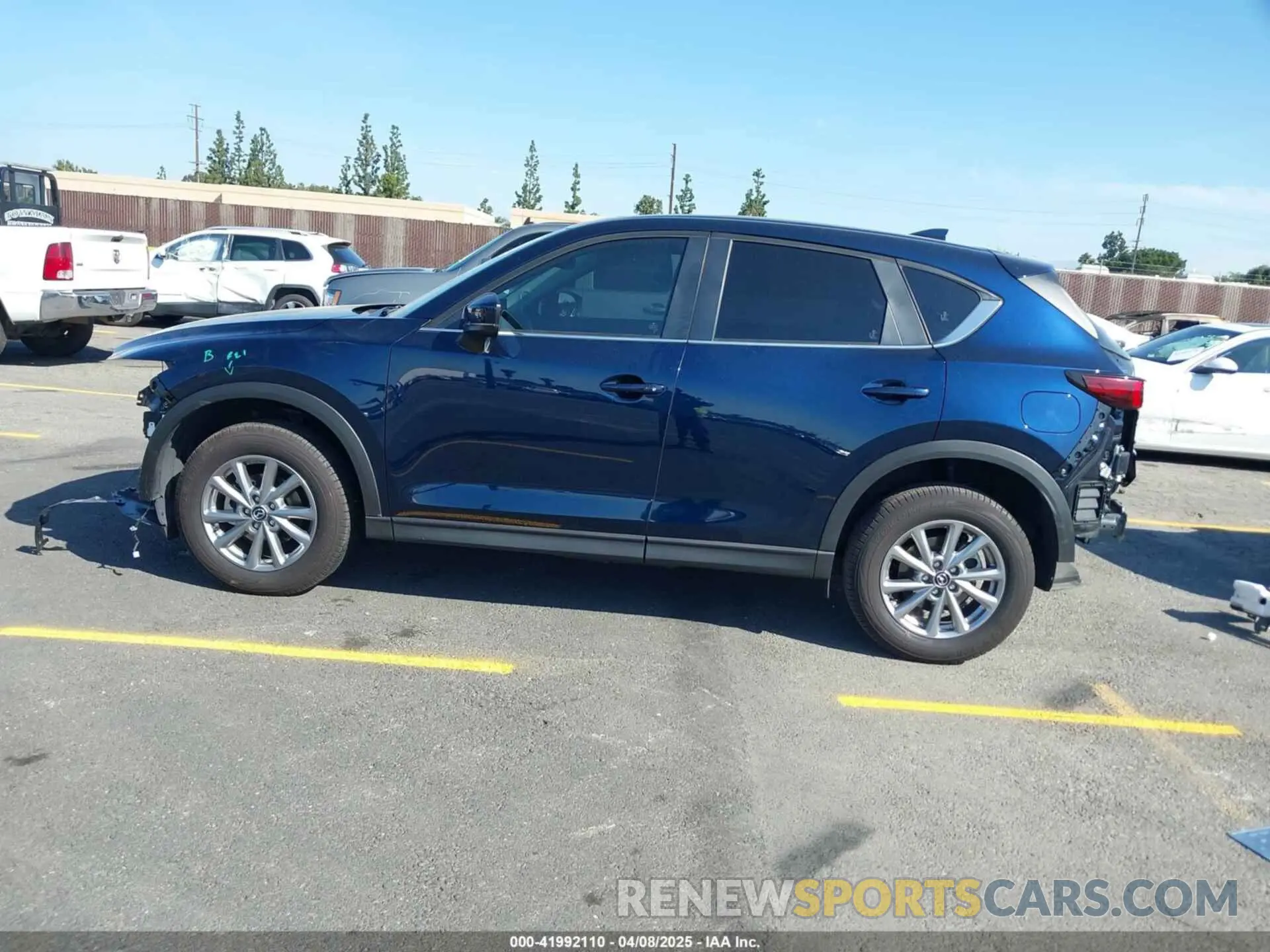 14 Photograph of a damaged car JM3KFBCM7P0197669 MAZDA CX-5 2023