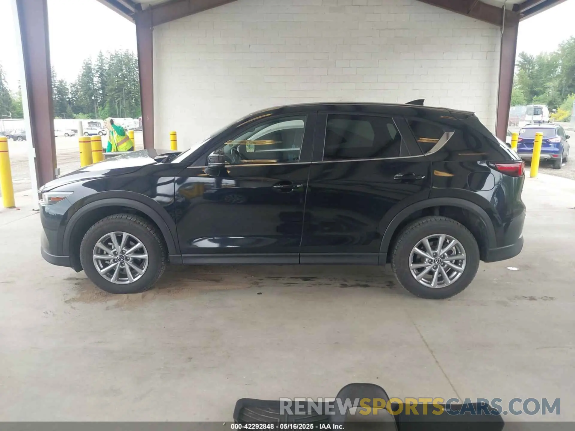 15 Photograph of a damaged car JM3KFBCM8P0140333 MAZDA CX-5 2023