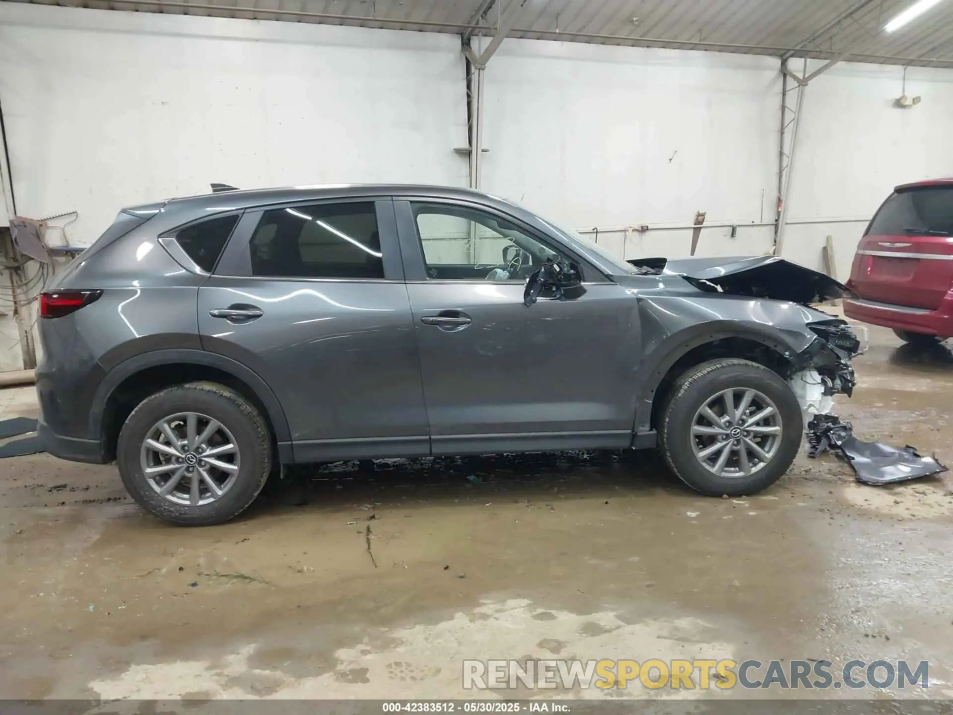 13 Photograph of a damaged car JM3KFBCM8P0211207 MAZDA CX-5 2023