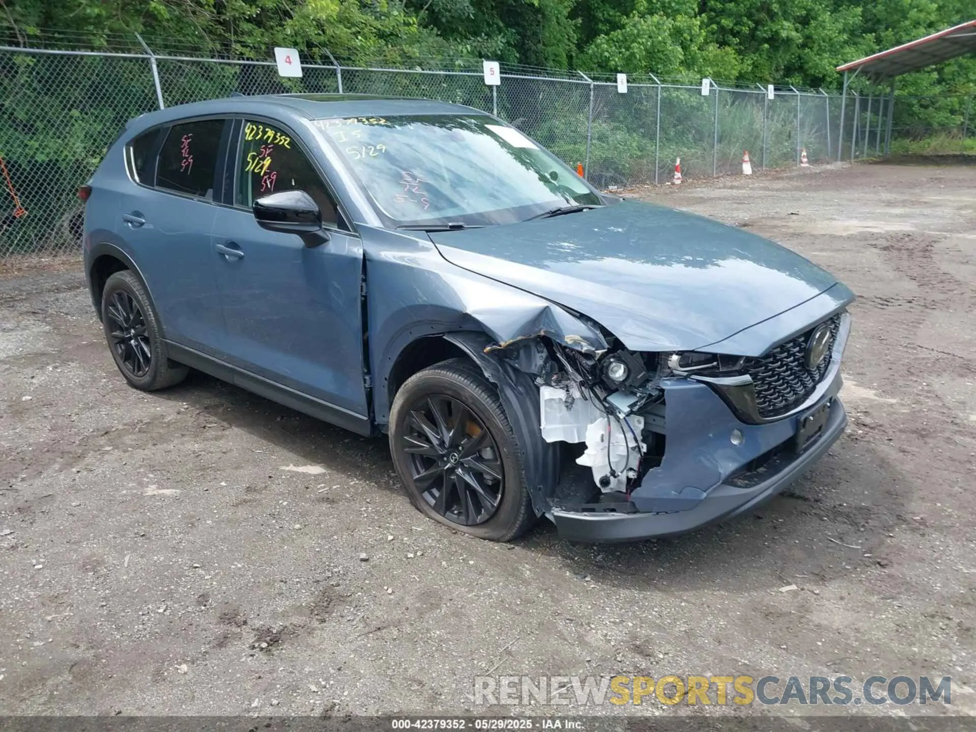 1 Photograph of a damaged car JM3KFBCM8P0223695 MAZDA CX-5 2023