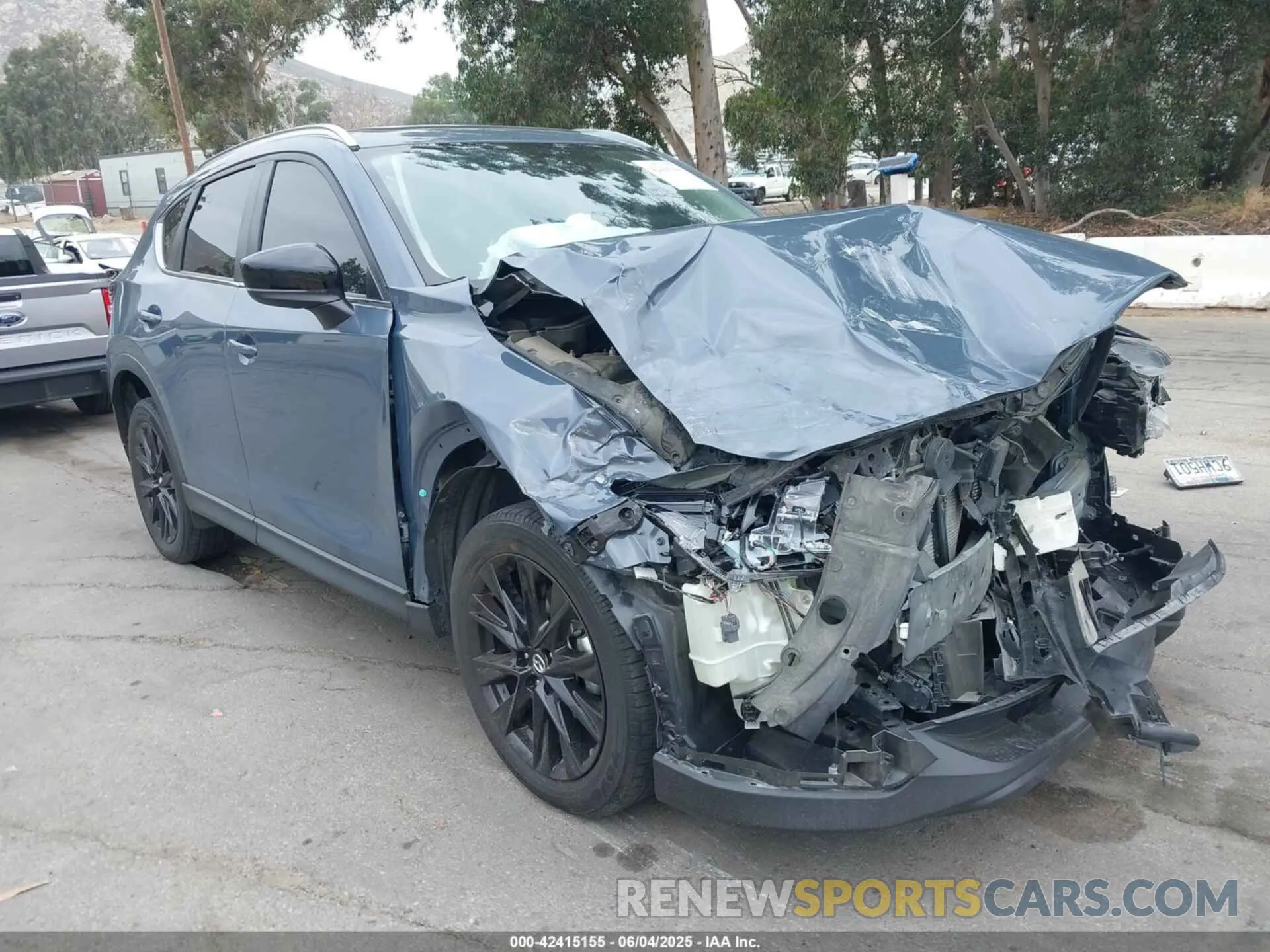 1 Photograph of a damaged car JM3KFBCM9P0132659 MAZDA CX-5 2023