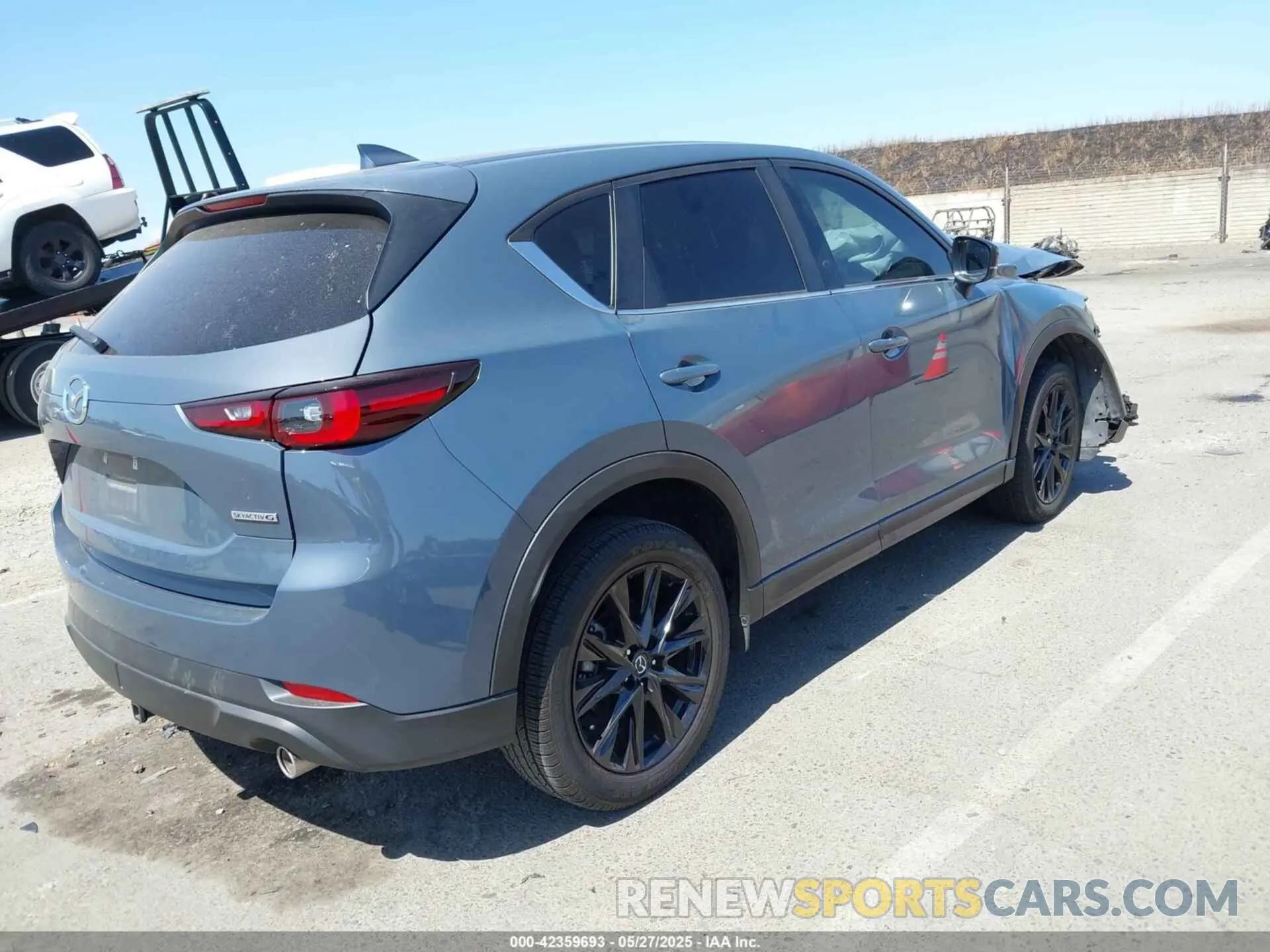 4 Photograph of a damaged car JM3KFBCM9P0155990 MAZDA CX-5 2023