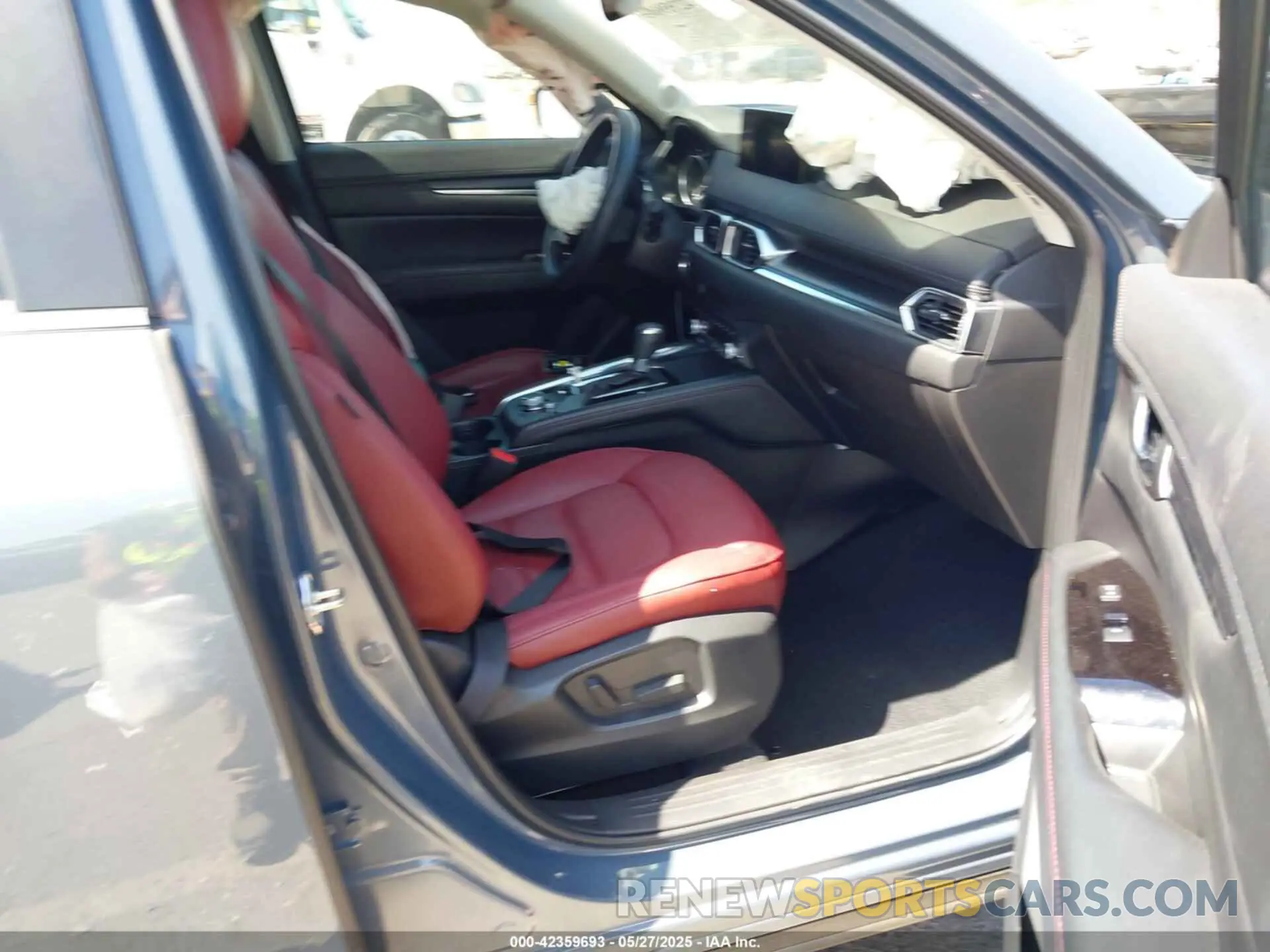 5 Photograph of a damaged car JM3KFBCM9P0155990 MAZDA CX-5 2023