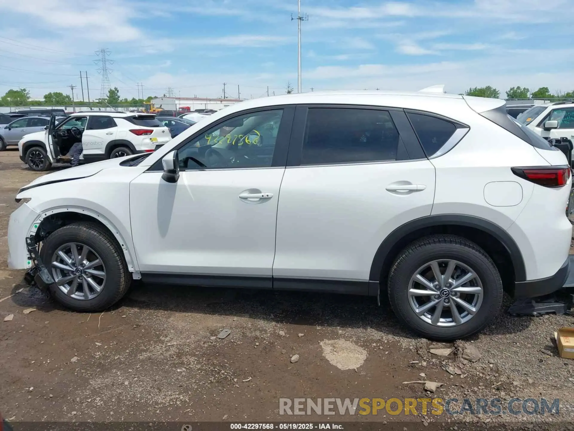 15 Photograph of a damaged car JM3KFBCM9P0167301 MAZDA CX-5 2023