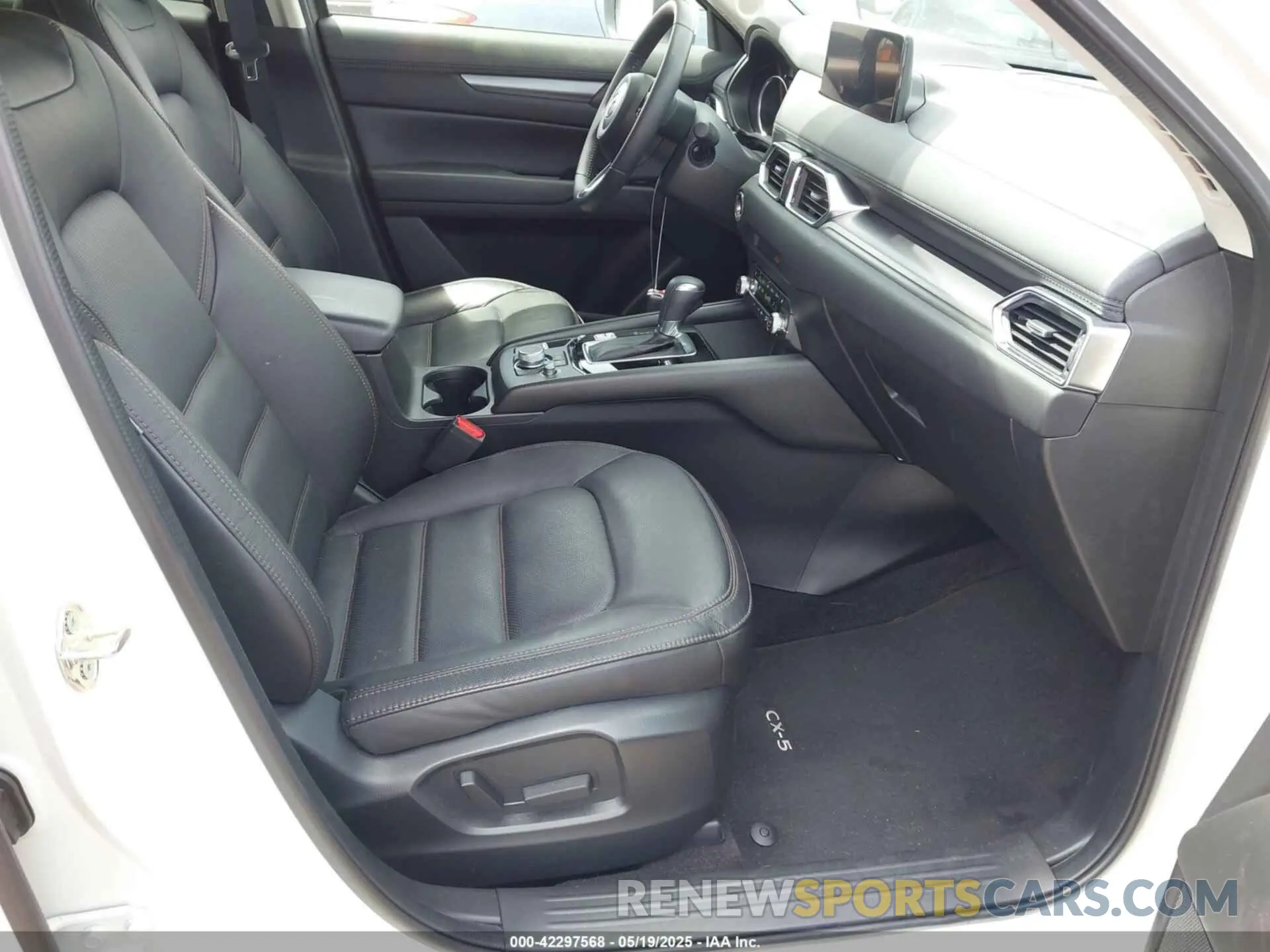 5 Photograph of a damaged car JM3KFBCM9P0167301 MAZDA CX-5 2023