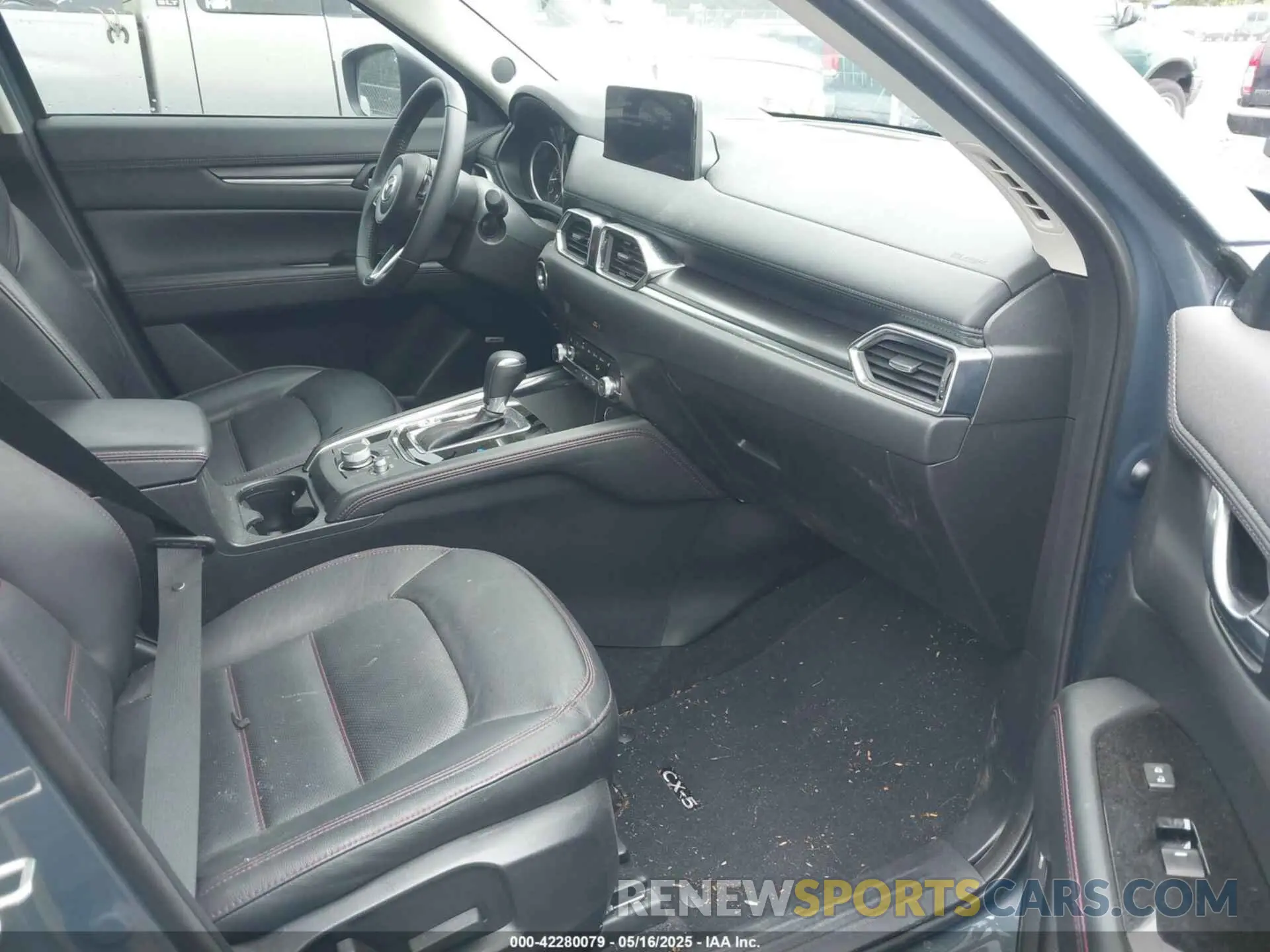 5 Photograph of a damaged car JM3KFBCM9P0266832 MAZDA CX-5 2023