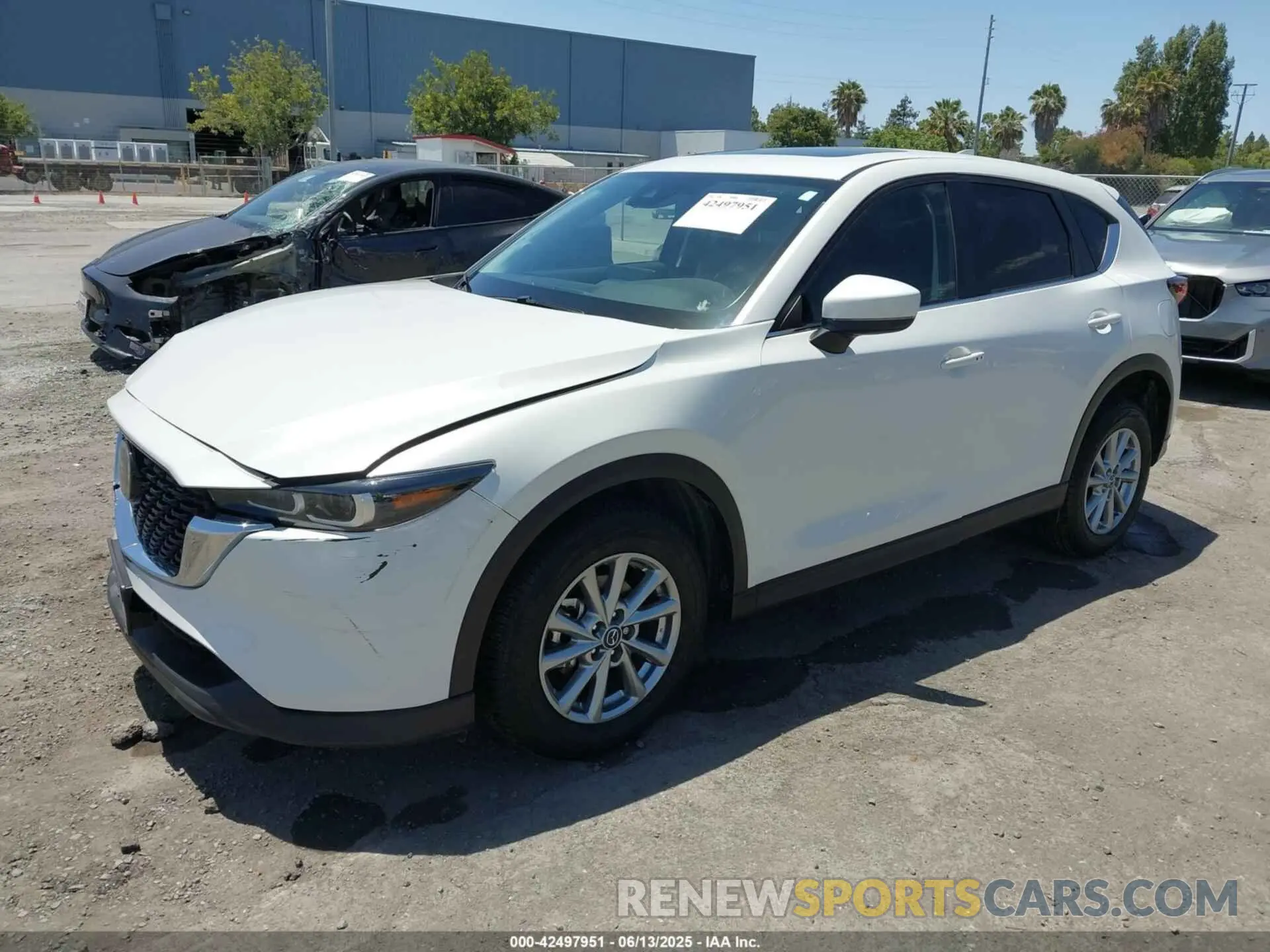 2 Photograph of a damaged car JM3KFBCM9P0286384 MAZDA CX-5 2023