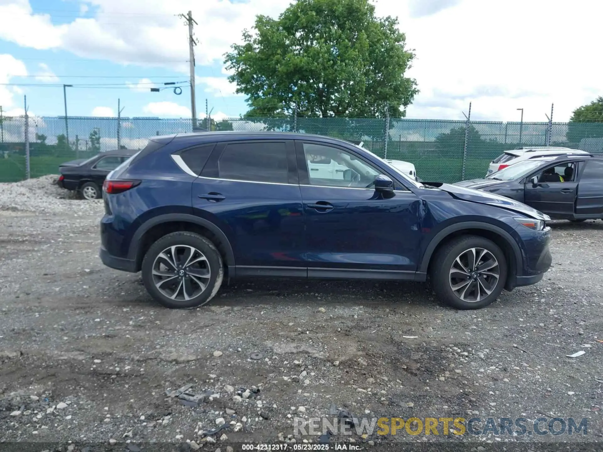 12 Photograph of a damaged car JM3KFBDM0P0158274 MAZDA CX-5 2023
