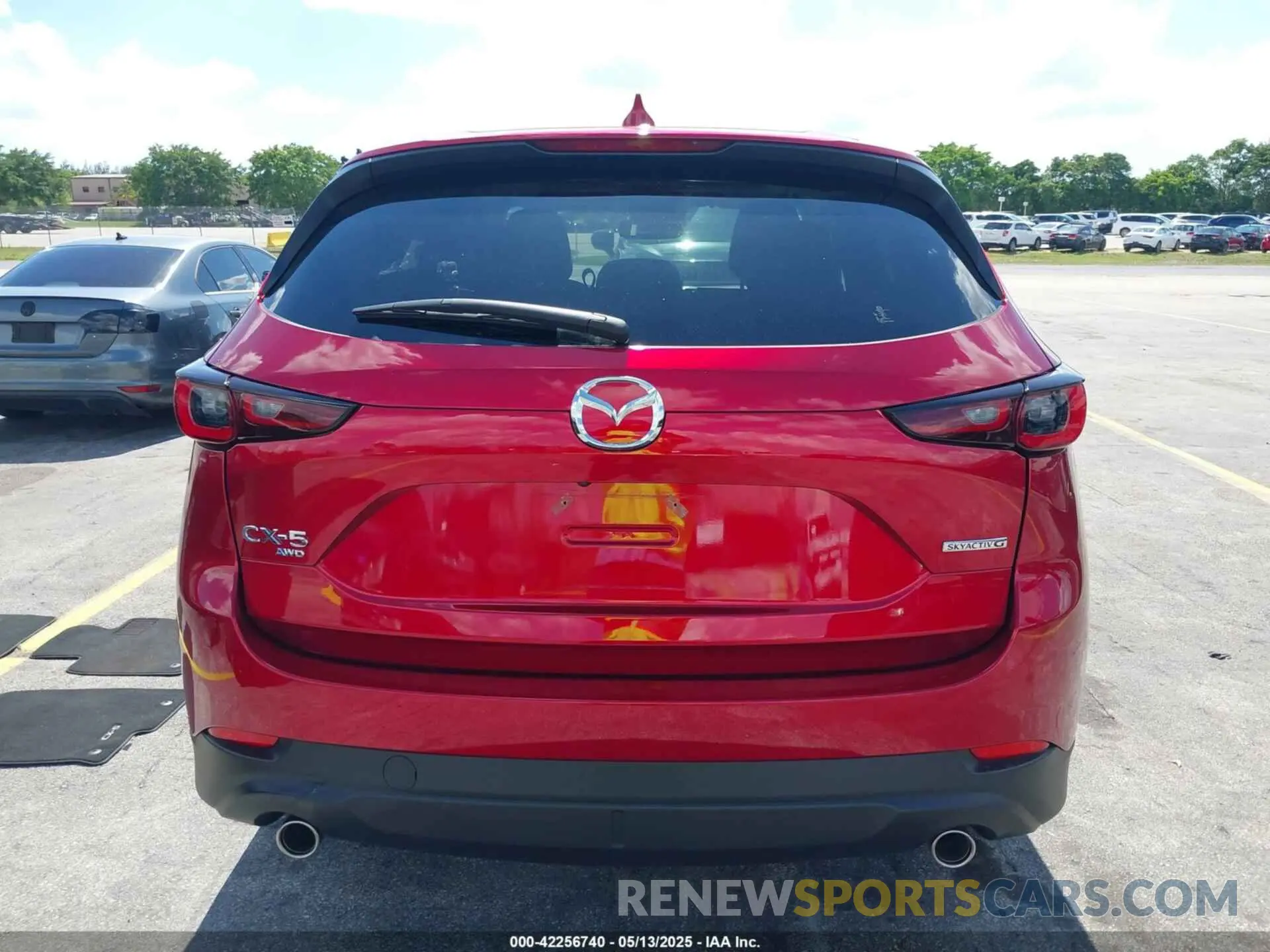 17 Photograph of a damaged car JM3KFBDM0P0219901 MAZDA CX-5 2023