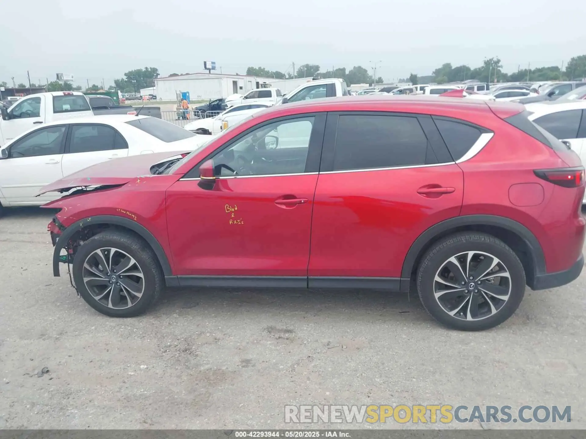 14 Photograph of a damaged car JM3KFBDM2P0180342 MAZDA CX-5 2023