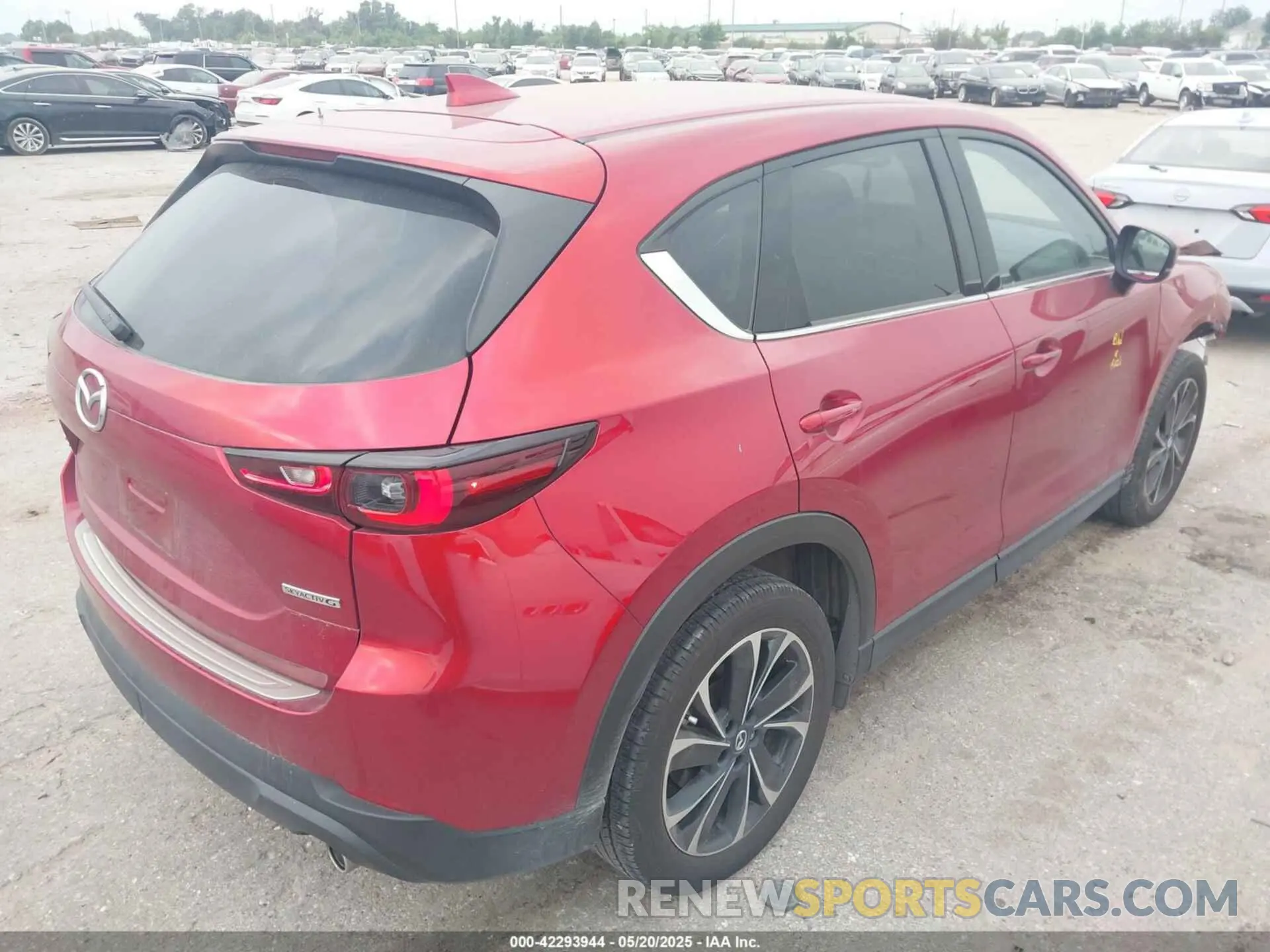 4 Photograph of a damaged car JM3KFBDM2P0180342 MAZDA CX-5 2023