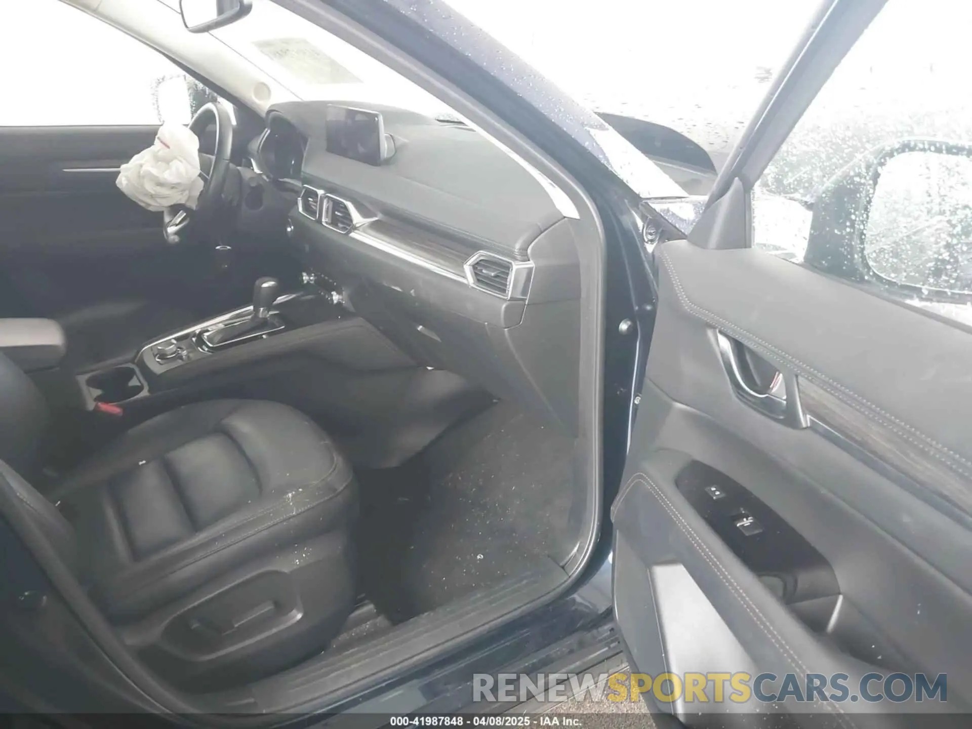 5 Photograph of a damaged car JM3KFBDM3P0137628 MAZDA CX-5 2023