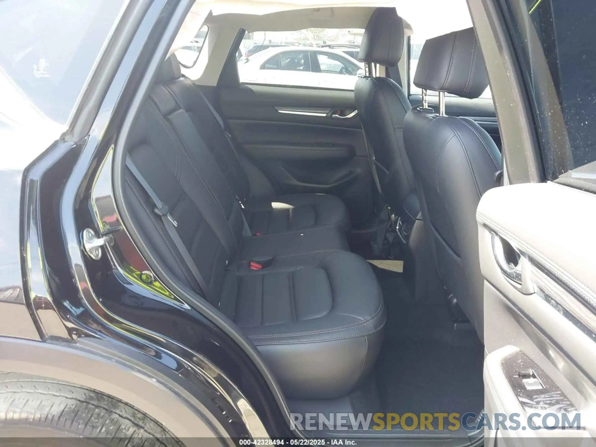 8 Photograph of a damaged car JM3KFBDM3P0218645 MAZDA CX-5 2023