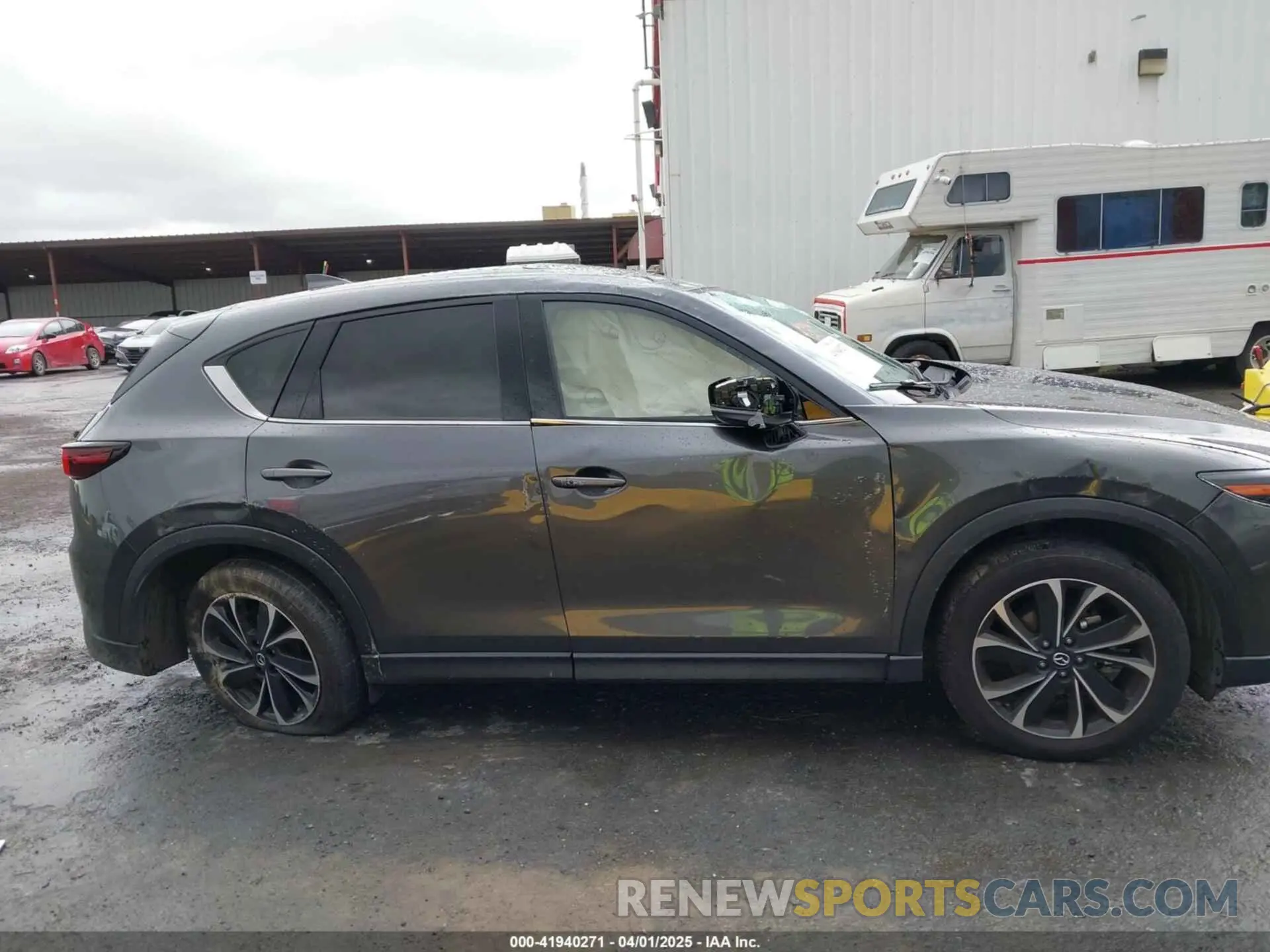 13 Photograph of a damaged car JM3KFBDM4P0174901 MAZDA CX-5 2023