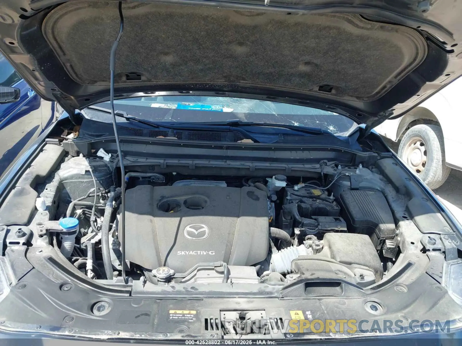 10 Photograph of a damaged car JM3KFBDM5P0136044 MAZDA CX-5 2023