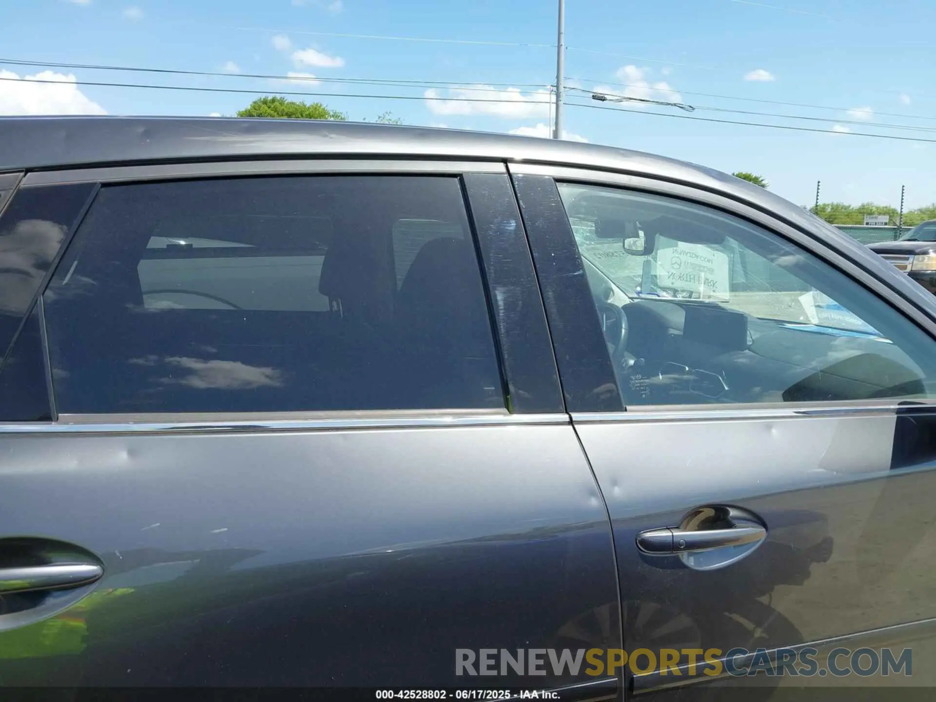 13 Photograph of a damaged car JM3KFBDM5P0136044 MAZDA CX-5 2023