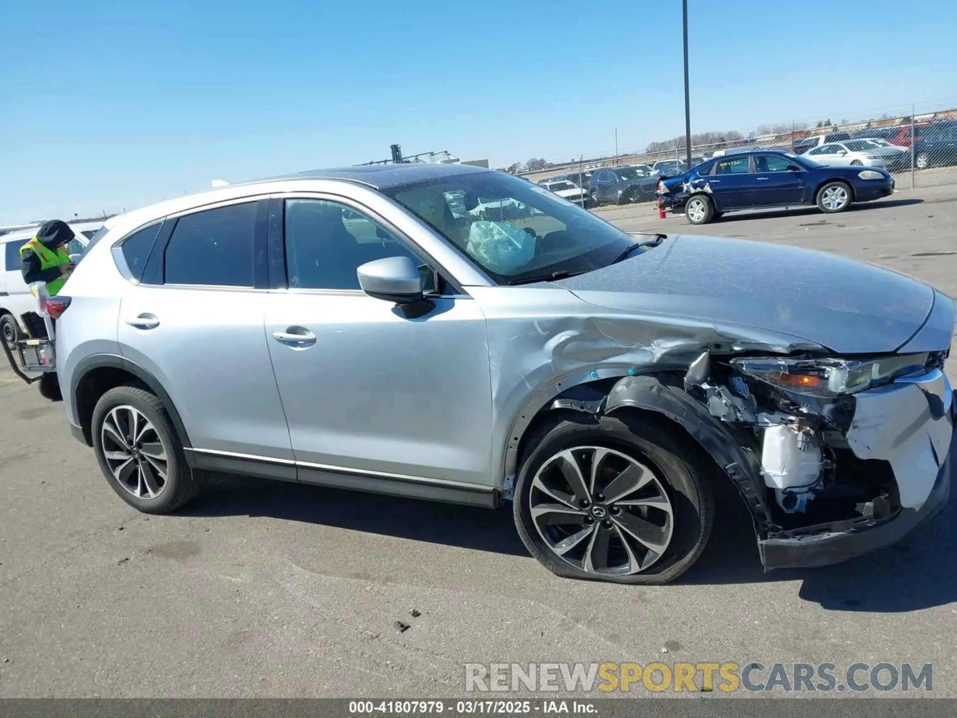 13 Photograph of a damaged car JM3KFBDM9P0173453 MAZDA CX-5 2023