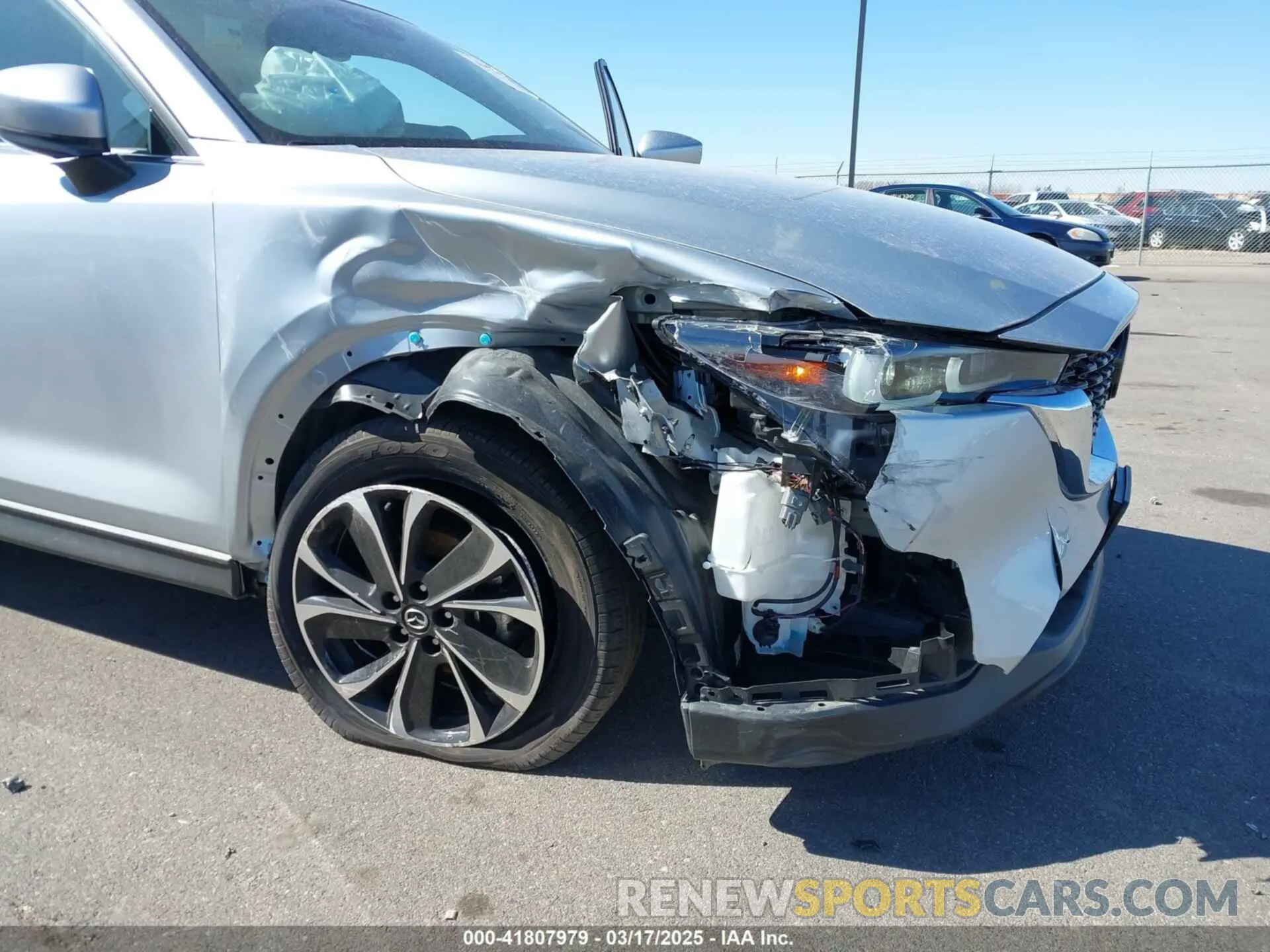 6 Photograph of a damaged car JM3KFBDM9P0173453 MAZDA CX-5 2023