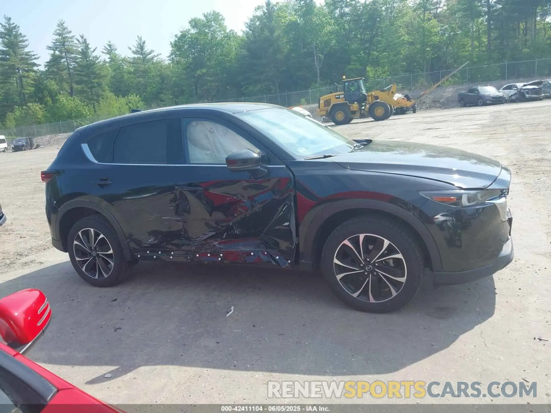 13 Photograph of a damaged car JM3KFBDMXP0112452 MAZDA CX-5 2023