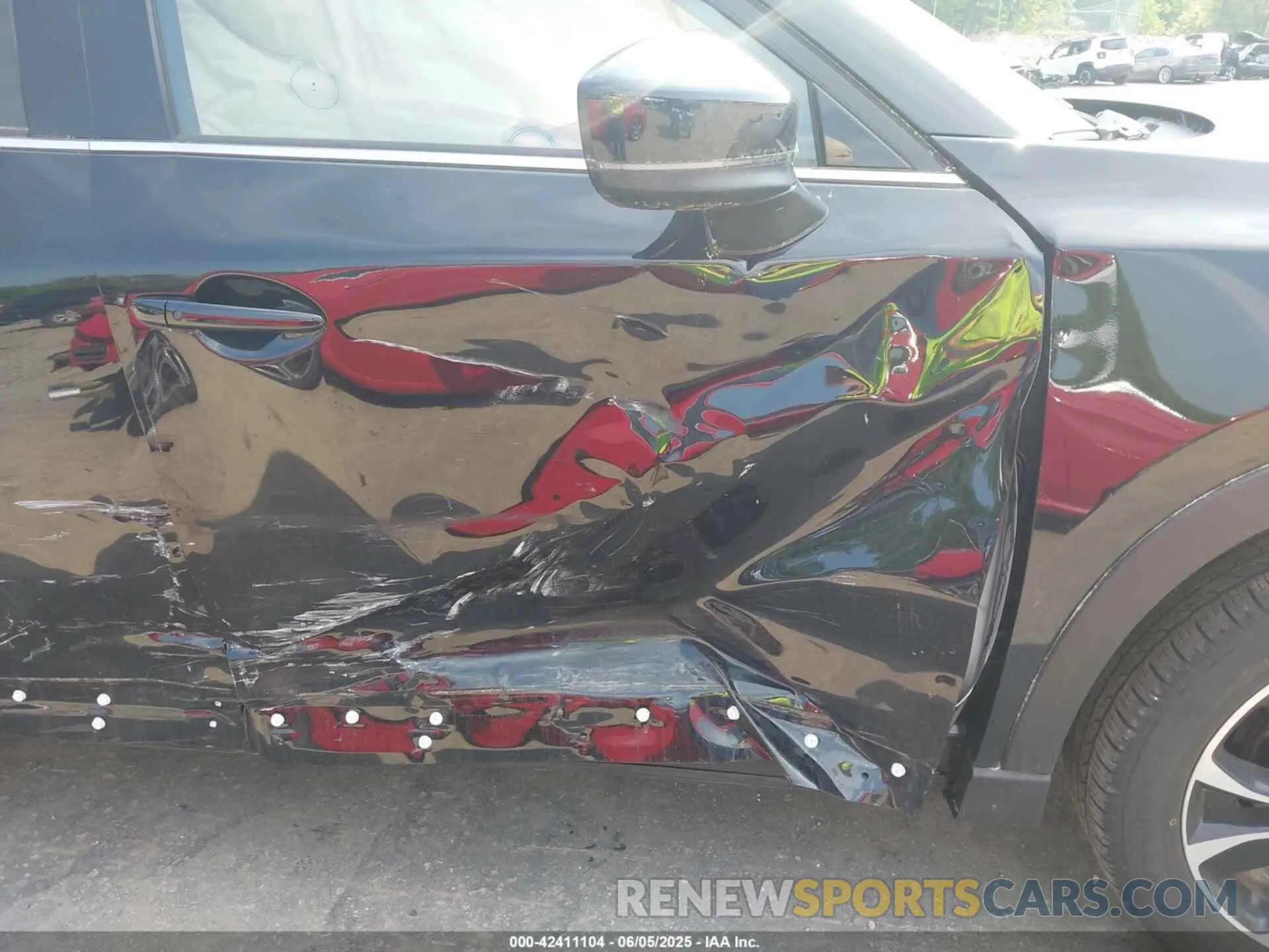 17 Photograph of a damaged car JM3KFBDMXP0112452 MAZDA CX-5 2023