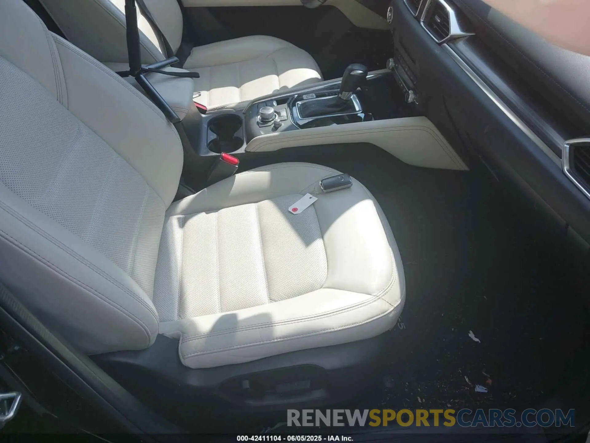 5 Photograph of a damaged car JM3KFBDMXP0112452 MAZDA CX-5 2023
