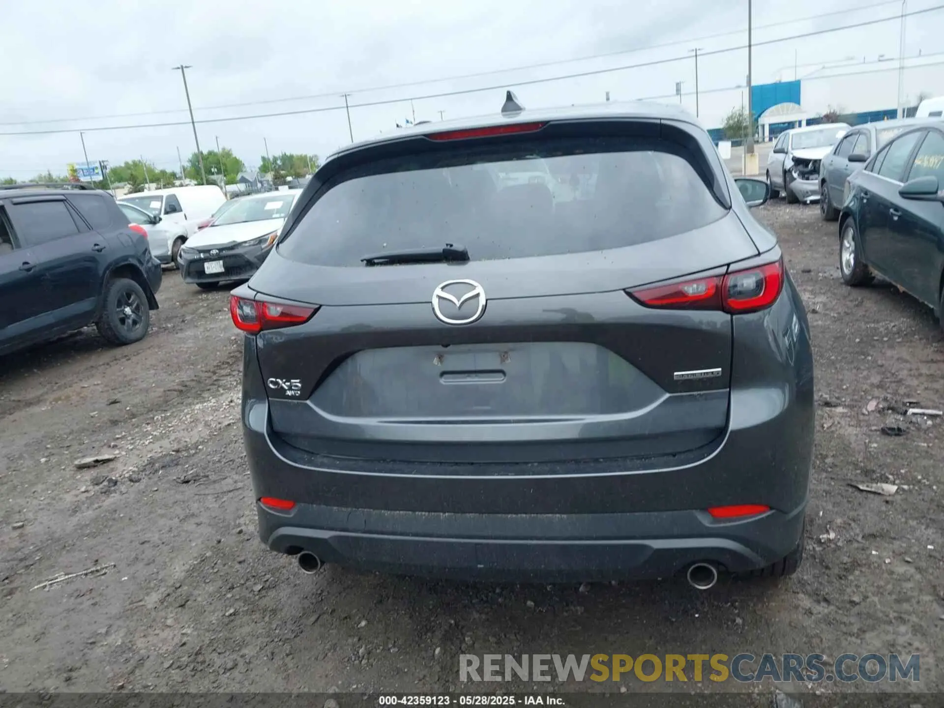 16 Photograph of a damaged car JM3KFBDMXP0142955 MAZDA CX-5 2023
