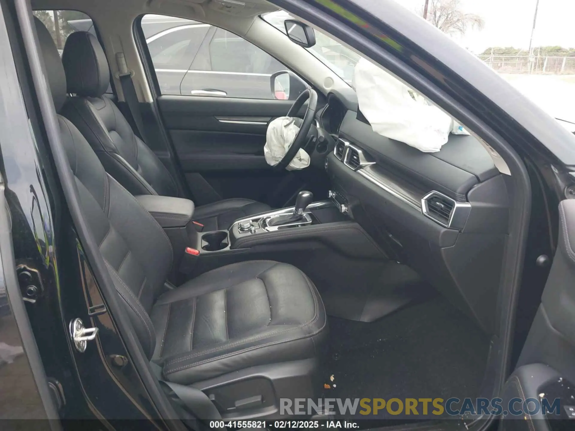 5 Photograph of a damaged car JM3KFBDMXP0163644 MAZDA CX-5 2023