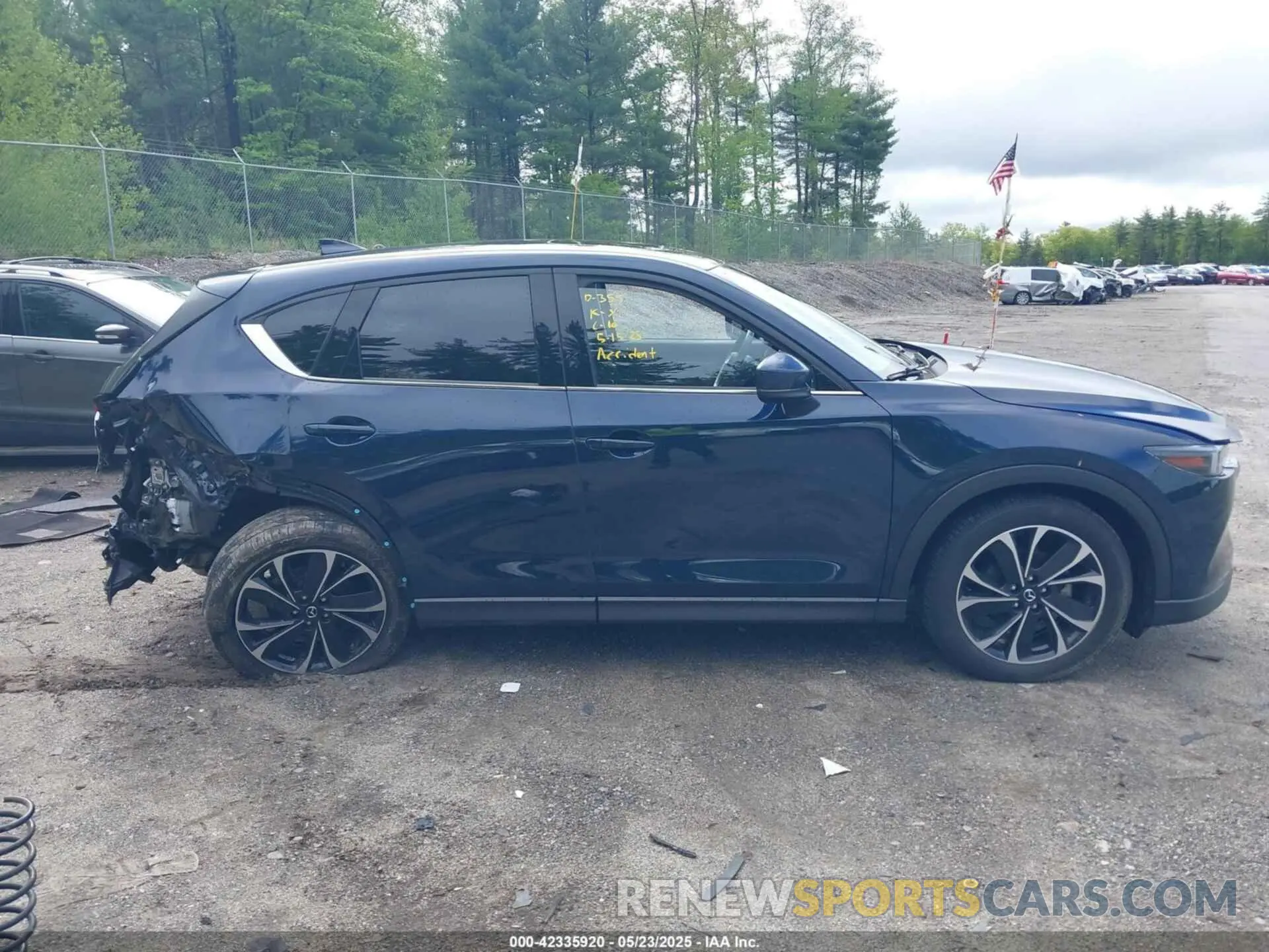 14 Photograph of a damaged car JM3KFBEM5P0203255 MAZDA CX-5 2023