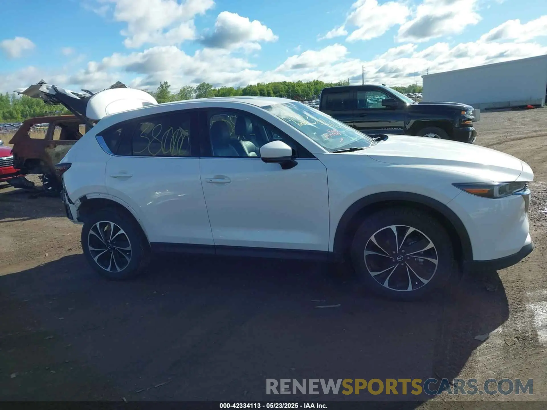14 Photograph of a damaged car JM3KFBEM7P0119504 MAZDA CX-5 2023