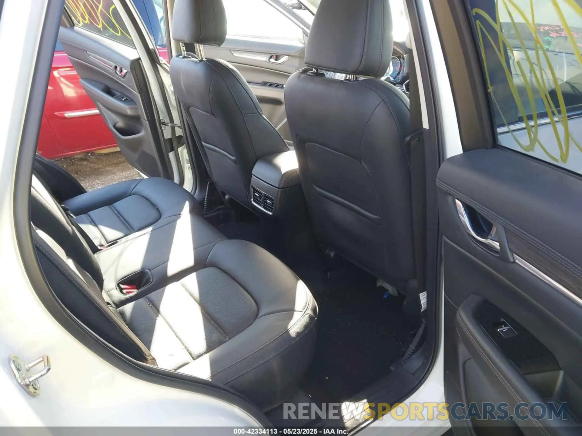 8 Photograph of a damaged car JM3KFBEM7P0119504 MAZDA CX-5 2023