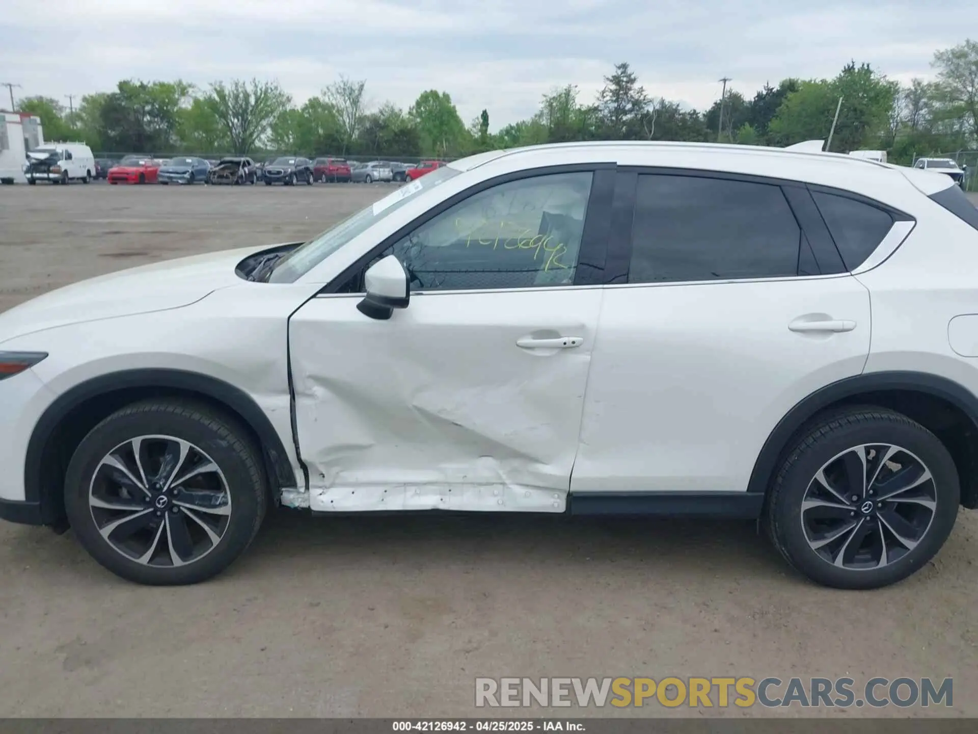 14 Photograph of a damaged car JM3KFBEMXP0280221 MAZDA CX-5 2023