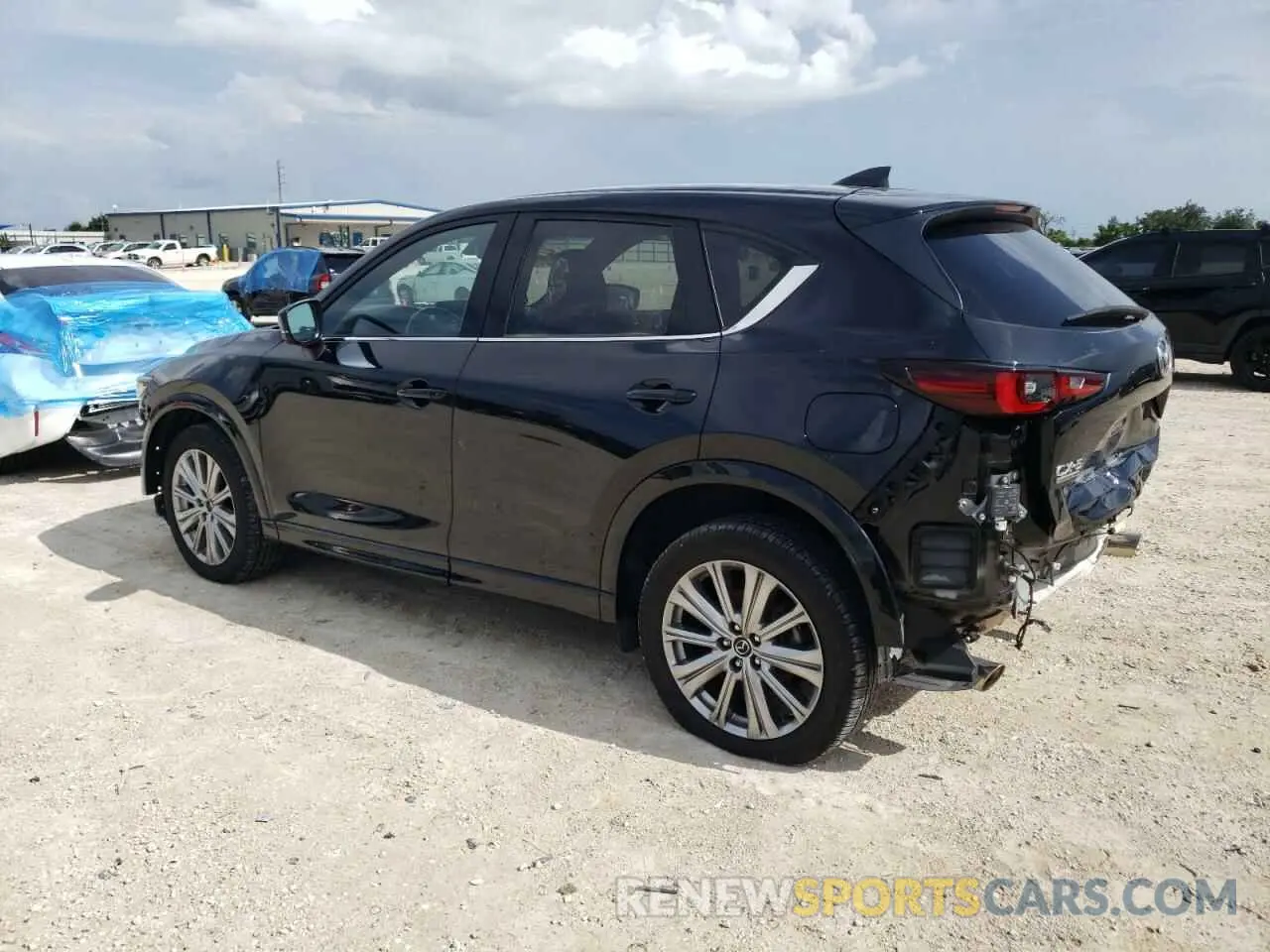 2 Photograph of a damaged car JM3KFBXY4P0120366 MAZDA CX-5 2023