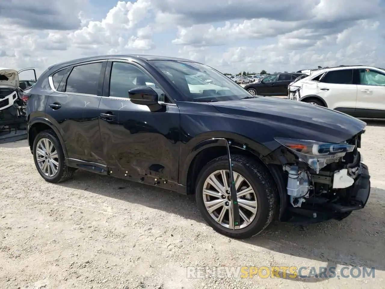4 Photograph of a damaged car JM3KFBXY4P0120366 MAZDA CX-5 2023
