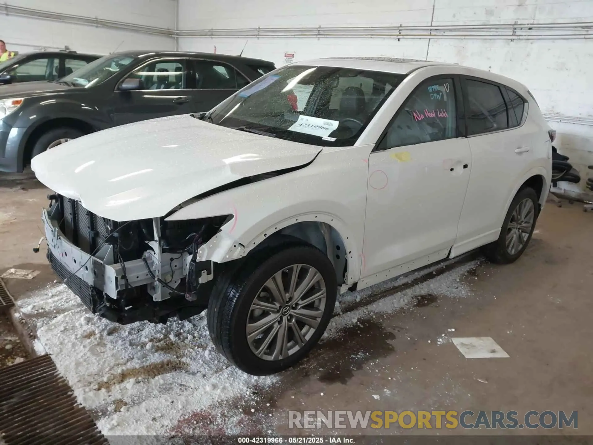 2 Photograph of a damaged car JM3KFBXY9P0230698 MAZDA CX-5 2023