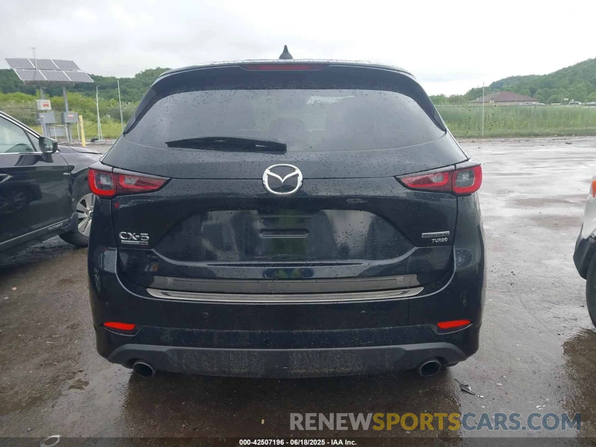 17 Photograph of a damaged car JM3KFBXYXP0126818 MAZDA CX-5 2023