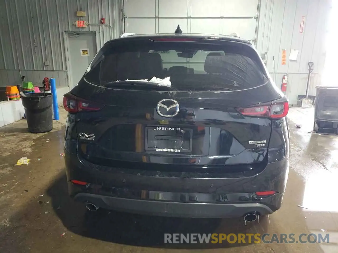 6 Photograph of a damaged car JM3KFBXYXP0275620 MAZDA CX-5 2023