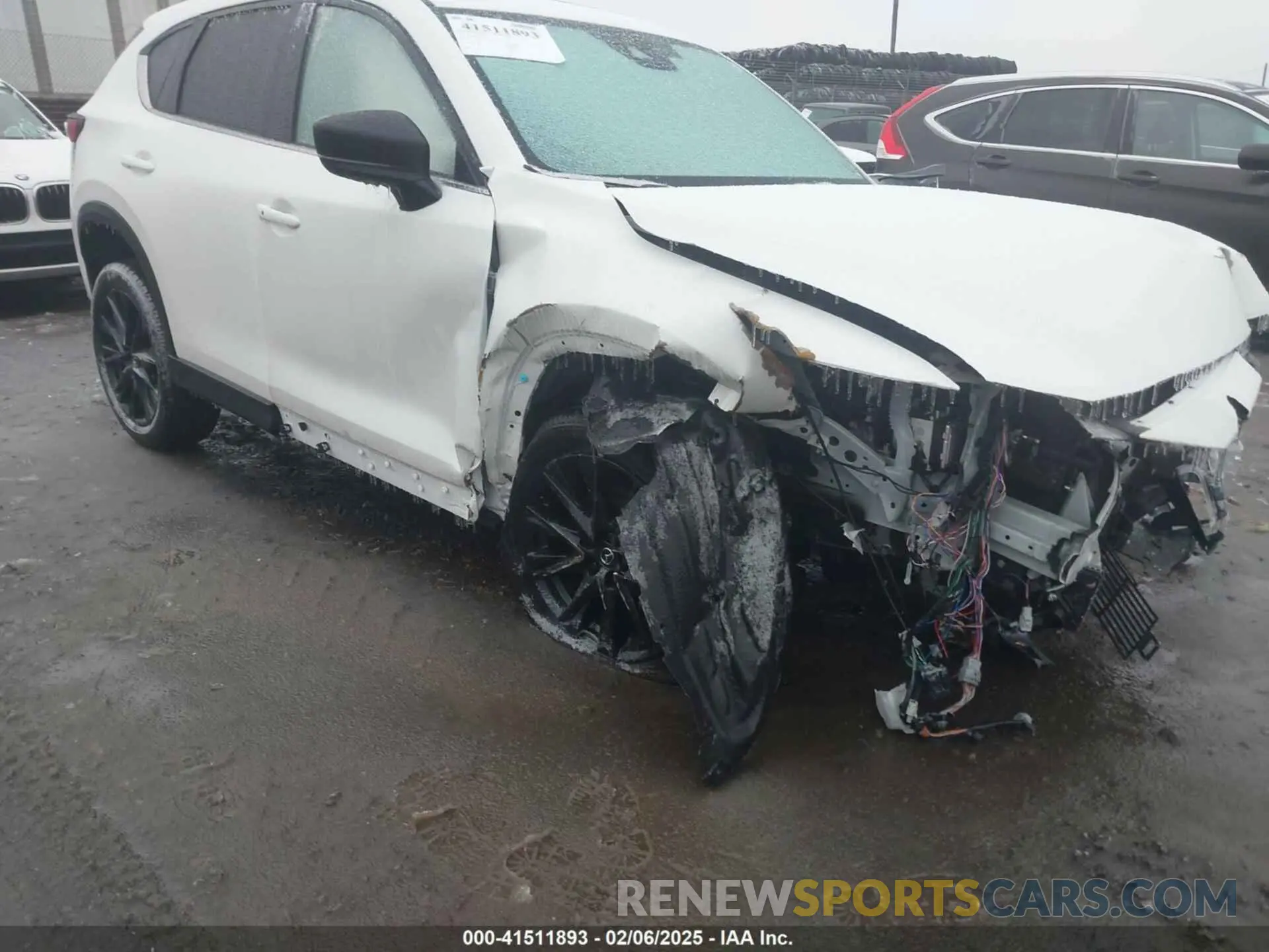 17 Photograph of a damaged car JM3KFBAY4R0521878 MAZDA CX-5 2024