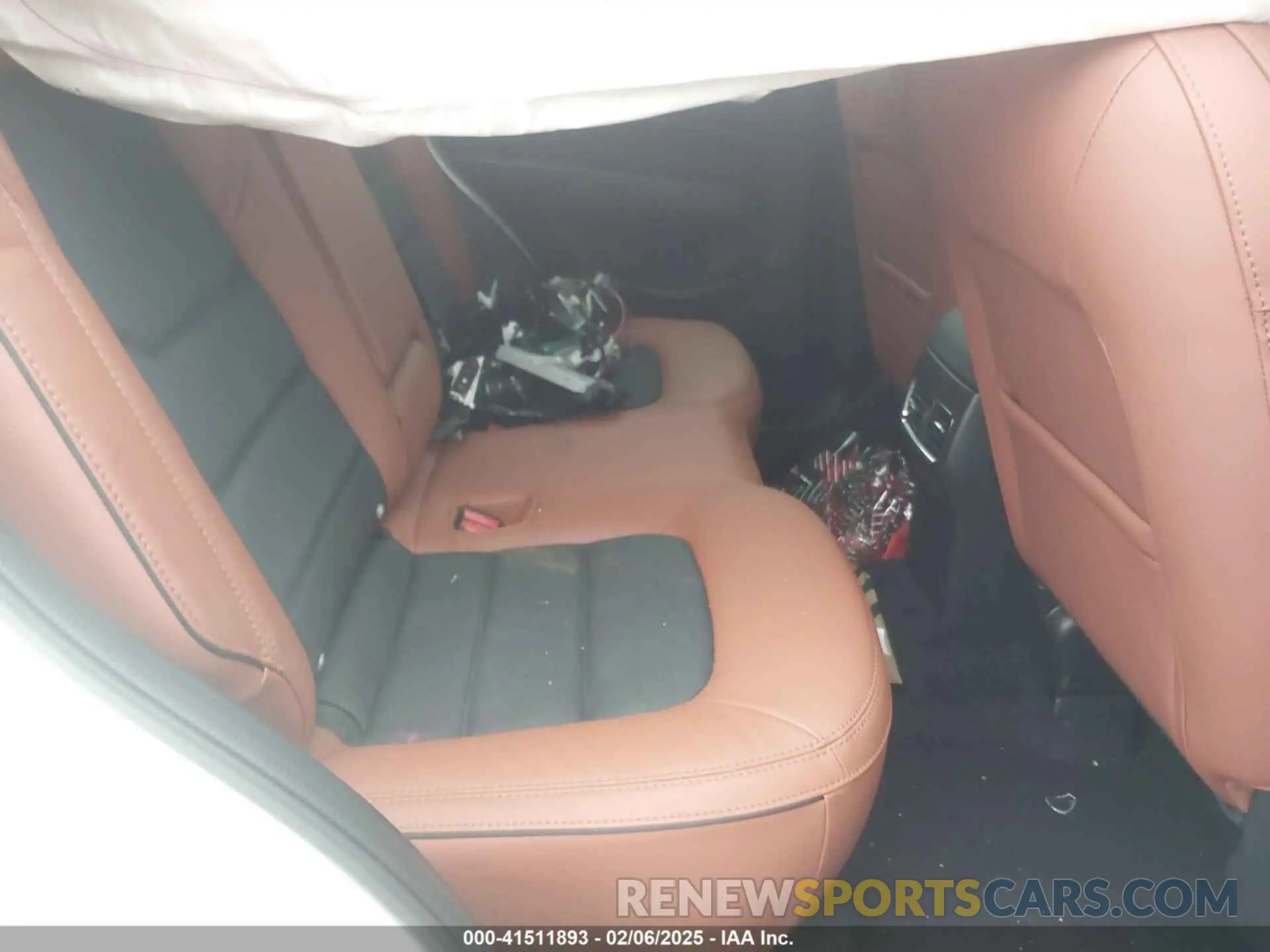 8 Photograph of a damaged car JM3KFBAY4R0521878 MAZDA CX-5 2024