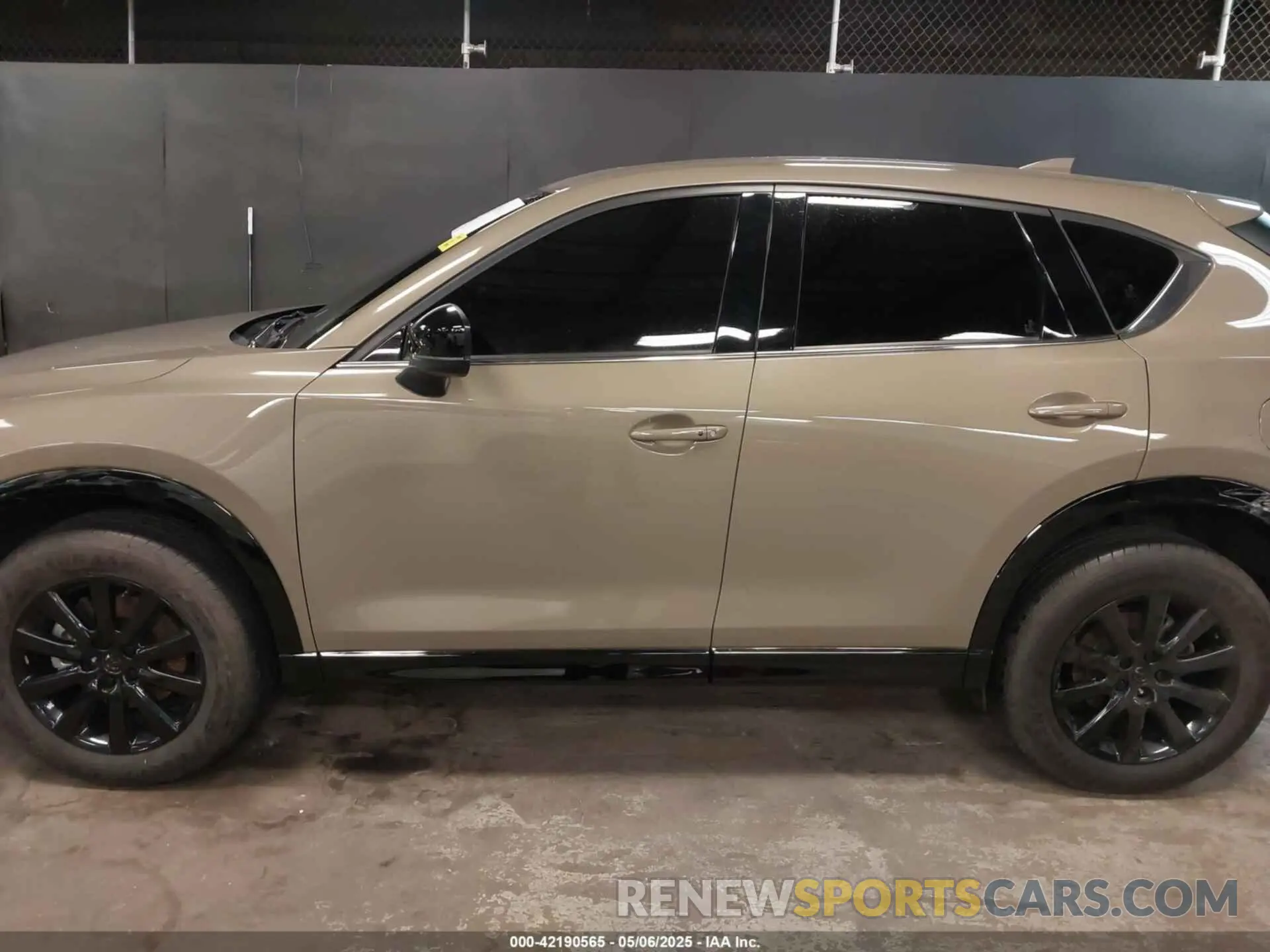 14 Photograph of a damaged car JM3KFBAY9R0424756 MAZDA CX-5 2024