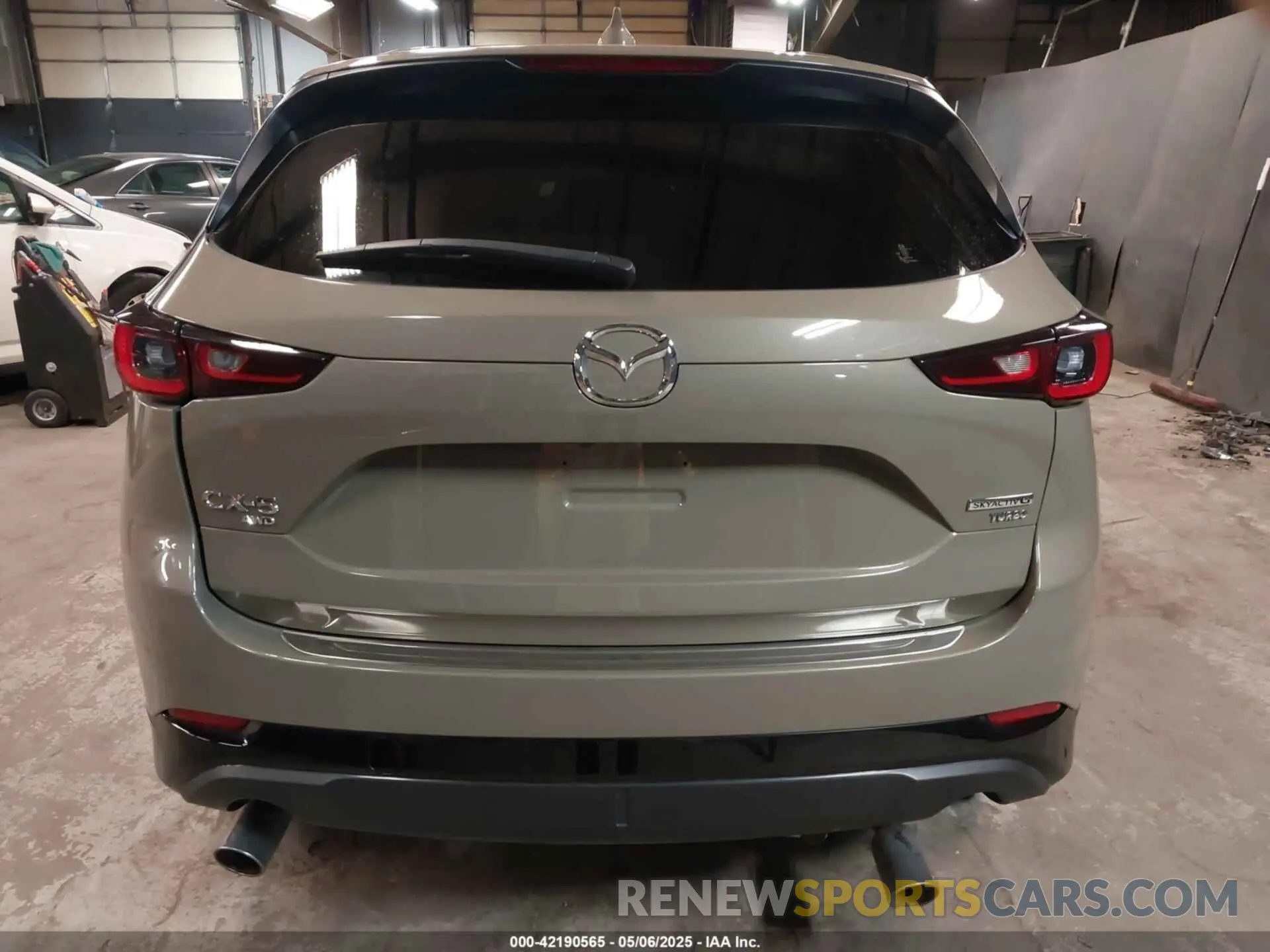 16 Photograph of a damaged car JM3KFBAY9R0424756 MAZDA CX-5 2024