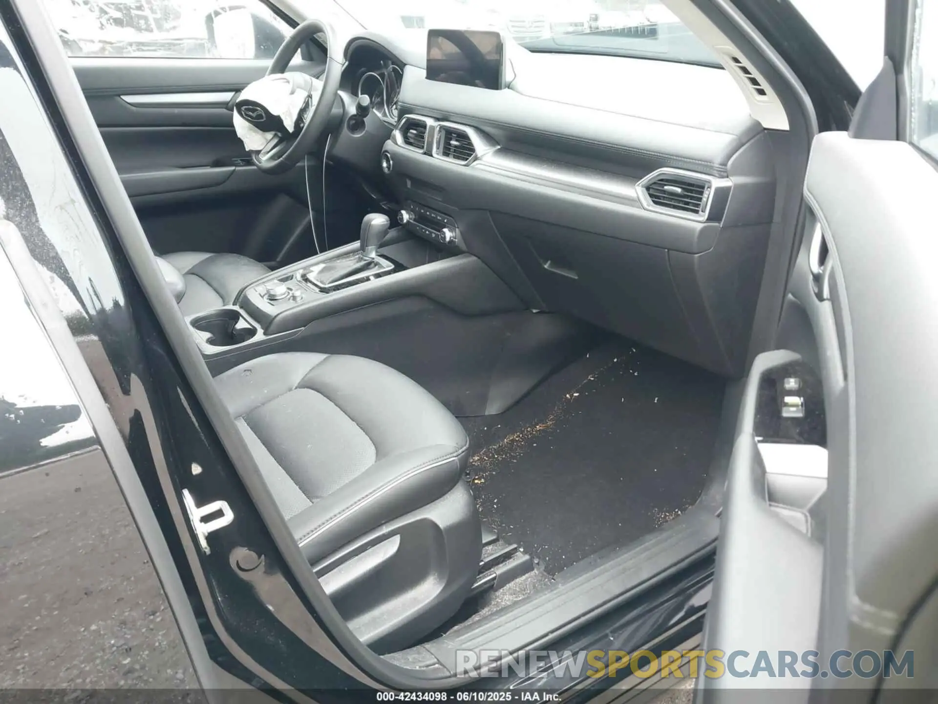 5 Photograph of a damaged car JM3KFBBL0R0468695 MAZDA CX-5 2024