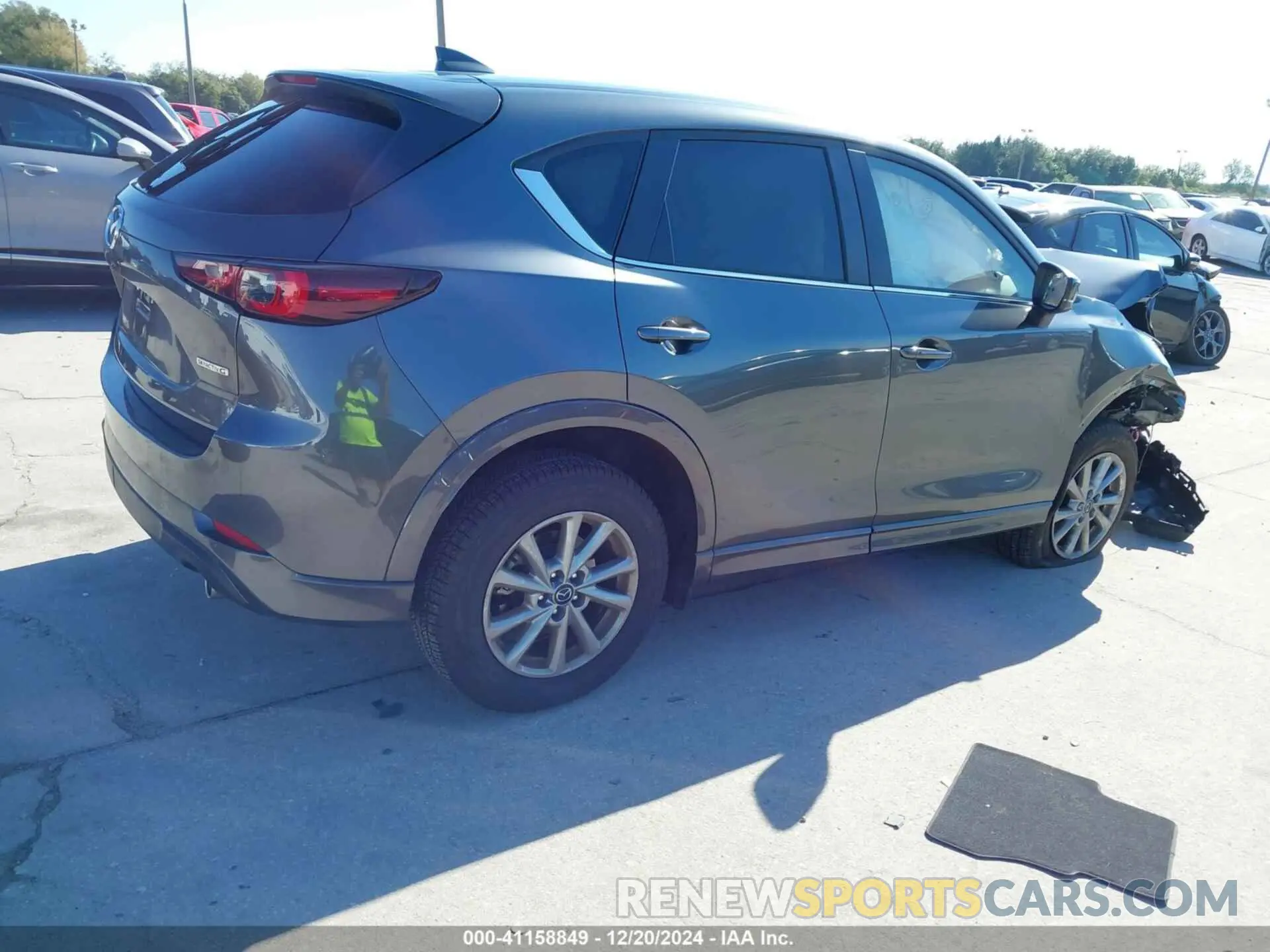 4 Photograph of a damaged car JM3KFBBL1R0453154 MAZDA CX-5 2024