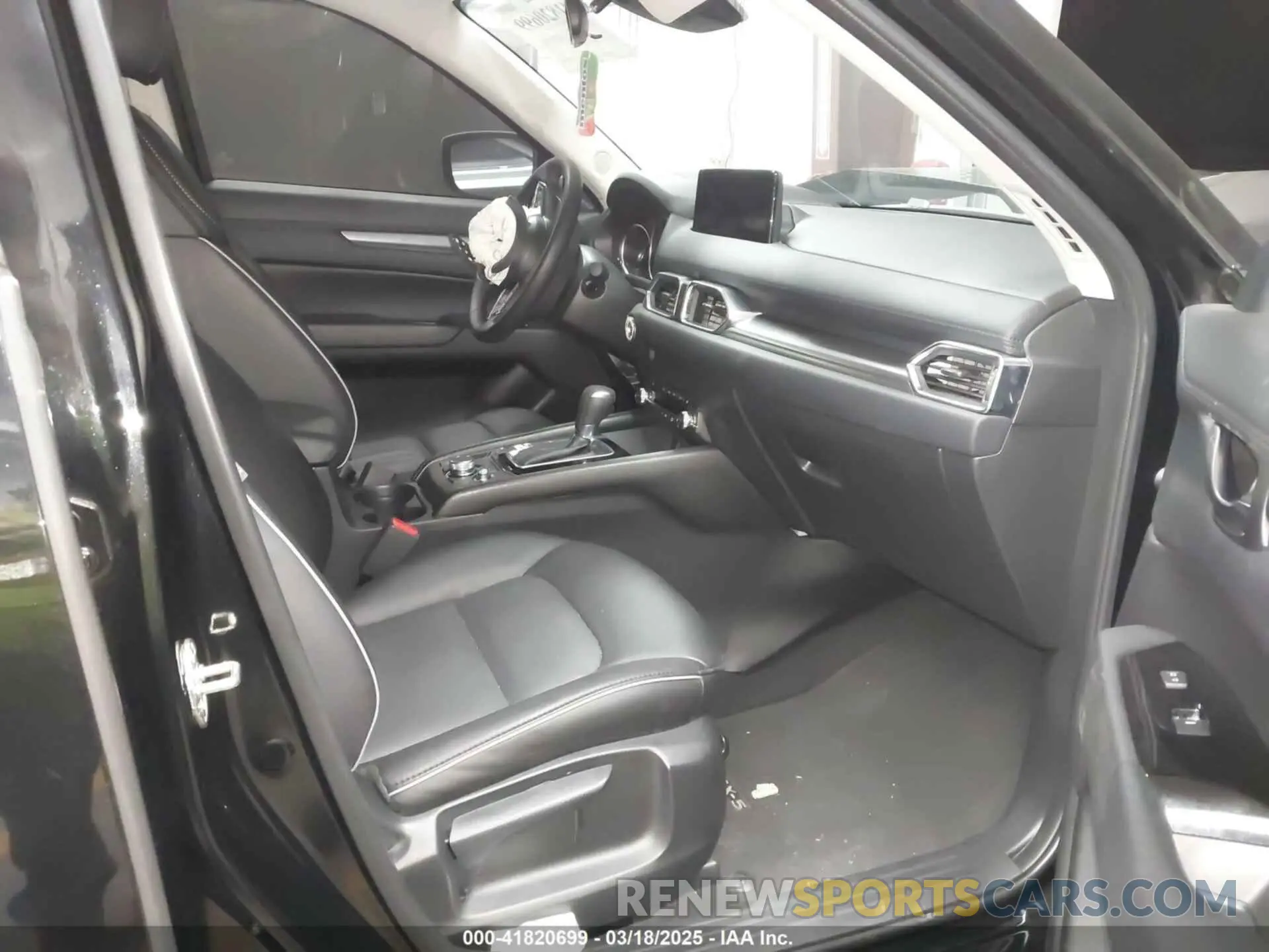 5 Photograph of a damaged car JM3KFBBL1R0489541 MAZDA CX-5 2024
