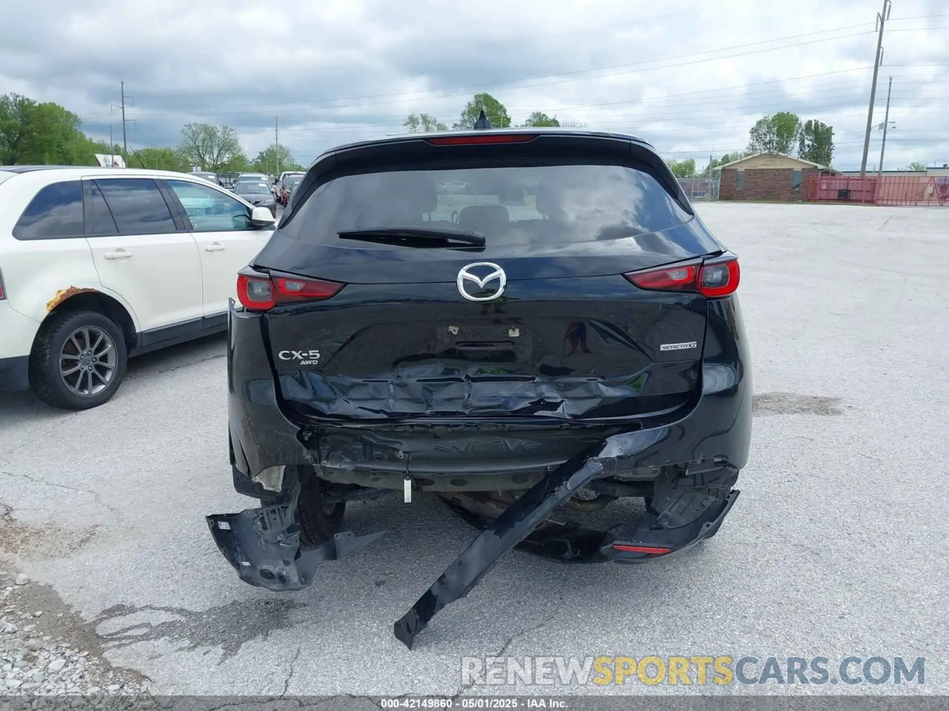 17 Photograph of a damaged car JM3KFBBL1R0503003 MAZDA CX-5 2024