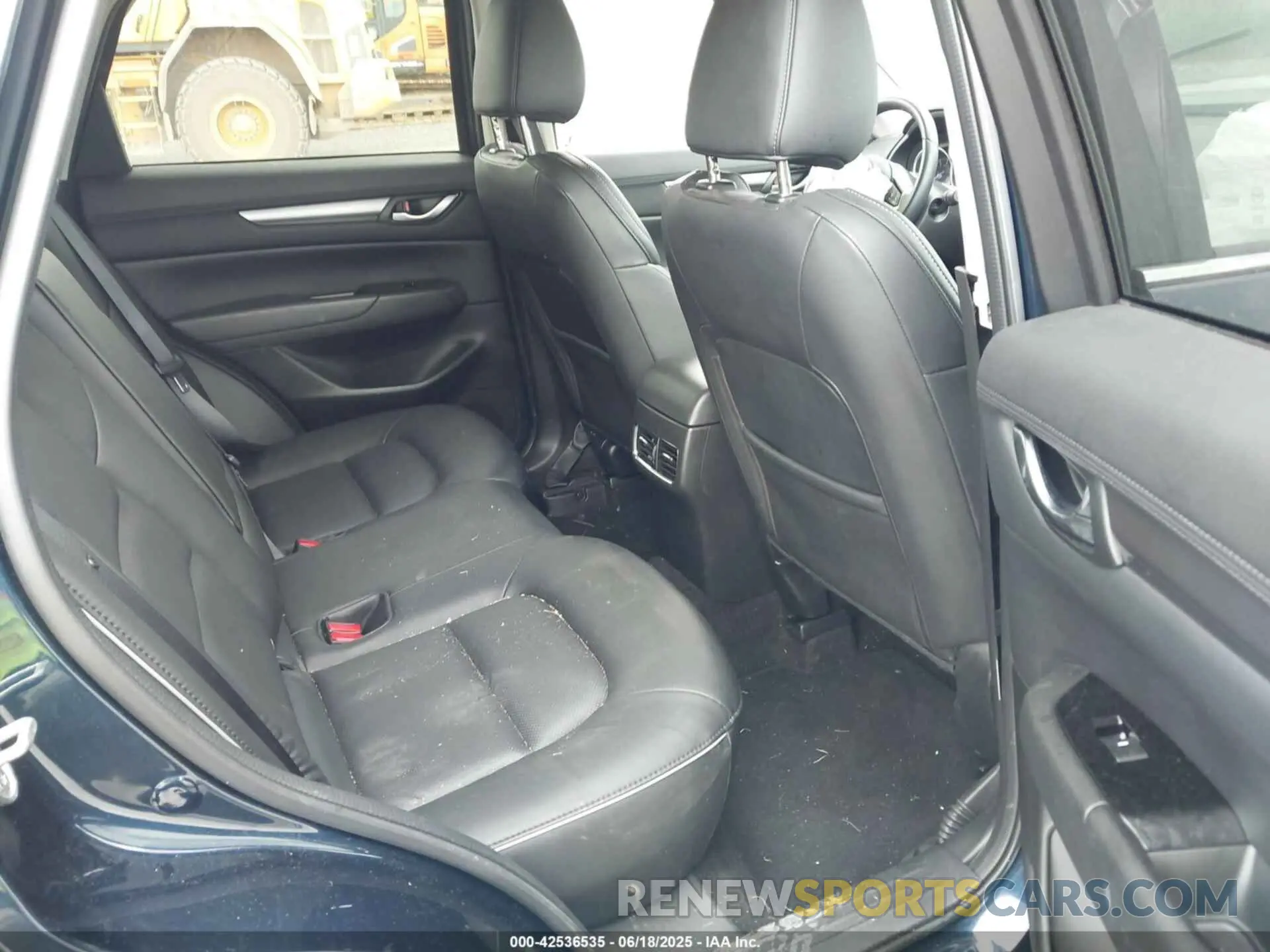 8 Photograph of a damaged car JM3KFBBL1R0503793 MAZDA CX-5 2024